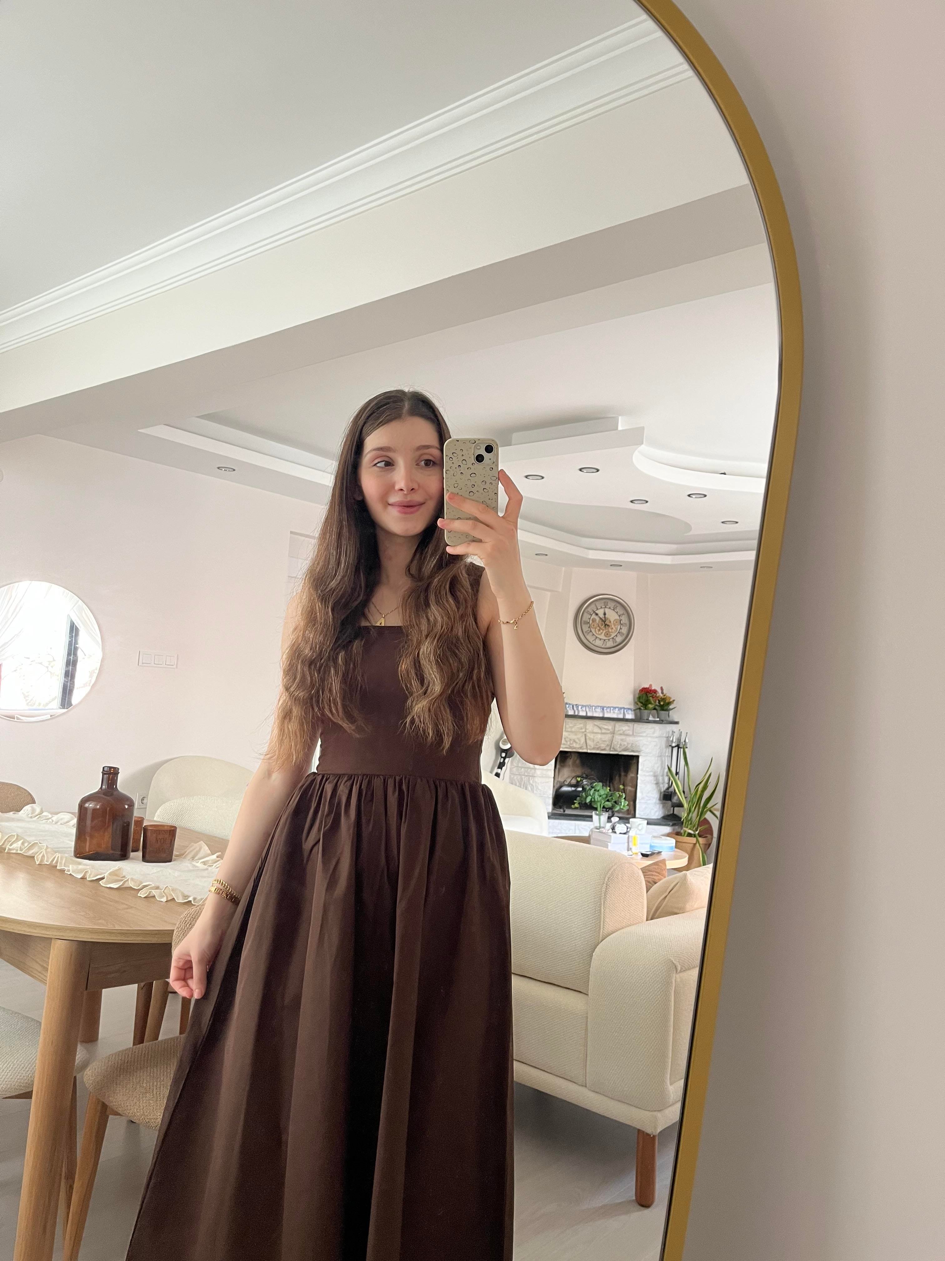 Kahve Rengi Askılı Elbise