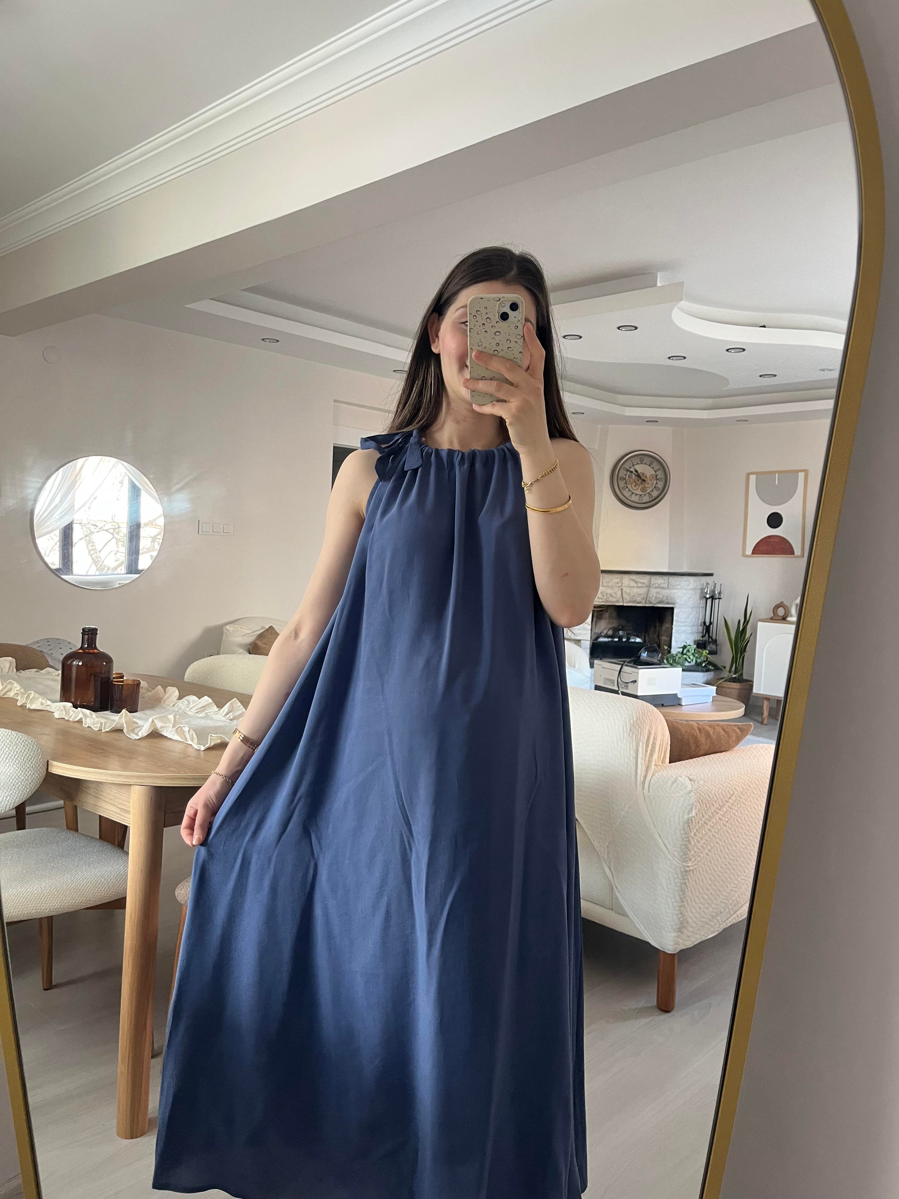 Mavi Boyundan Bağlamalı Modal Elbise