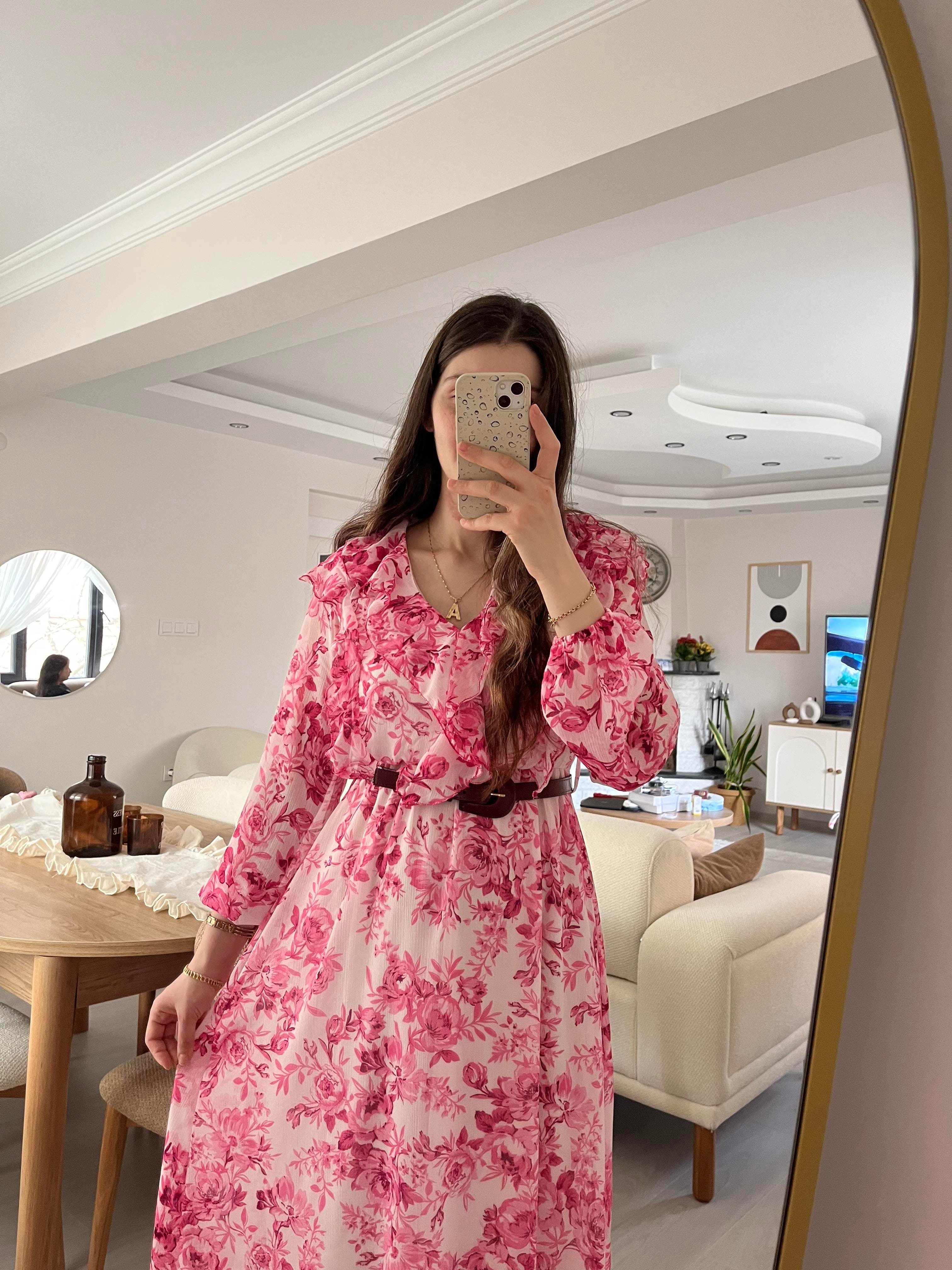 Pembe Çiçekli Kemerli Elbise