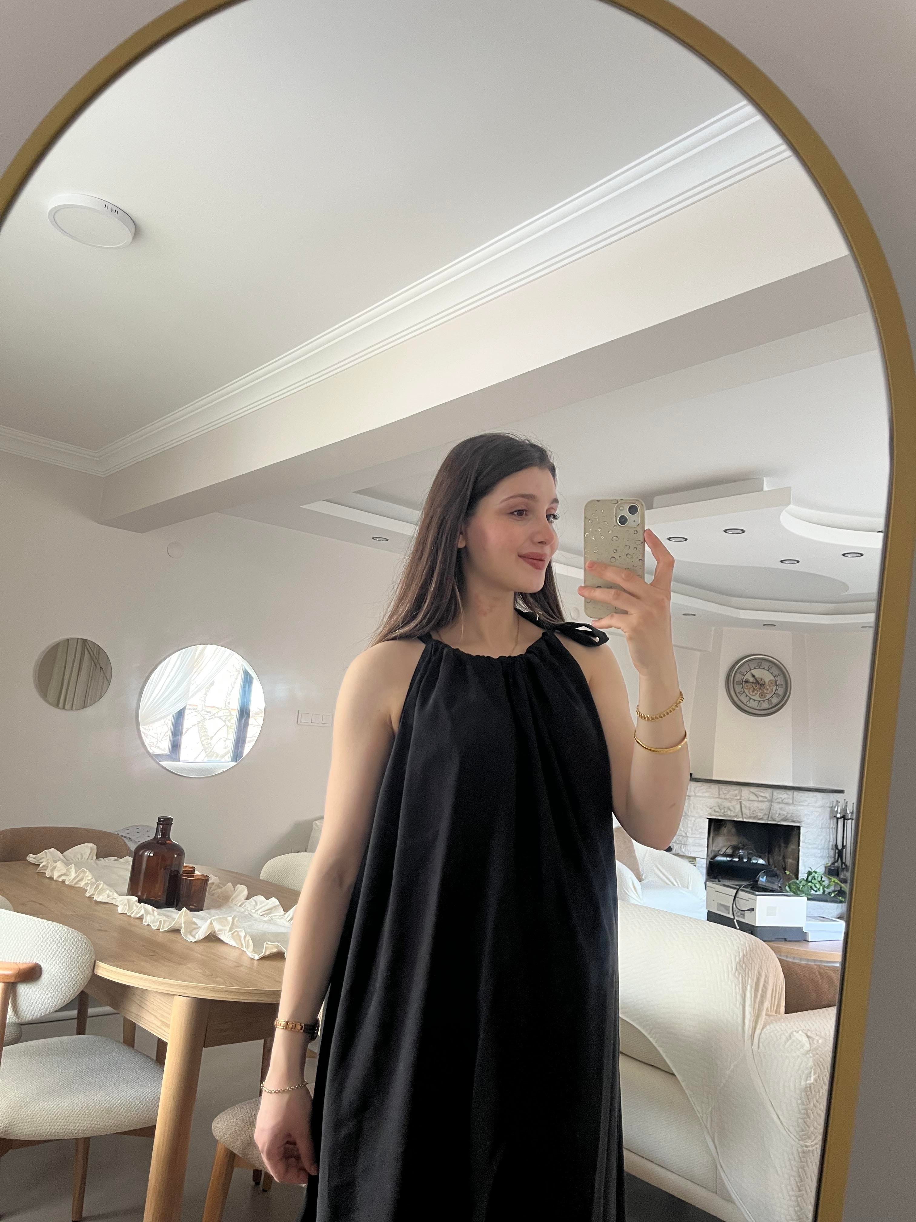 Siyah Boyundan Bağlamalı Modal Elbise