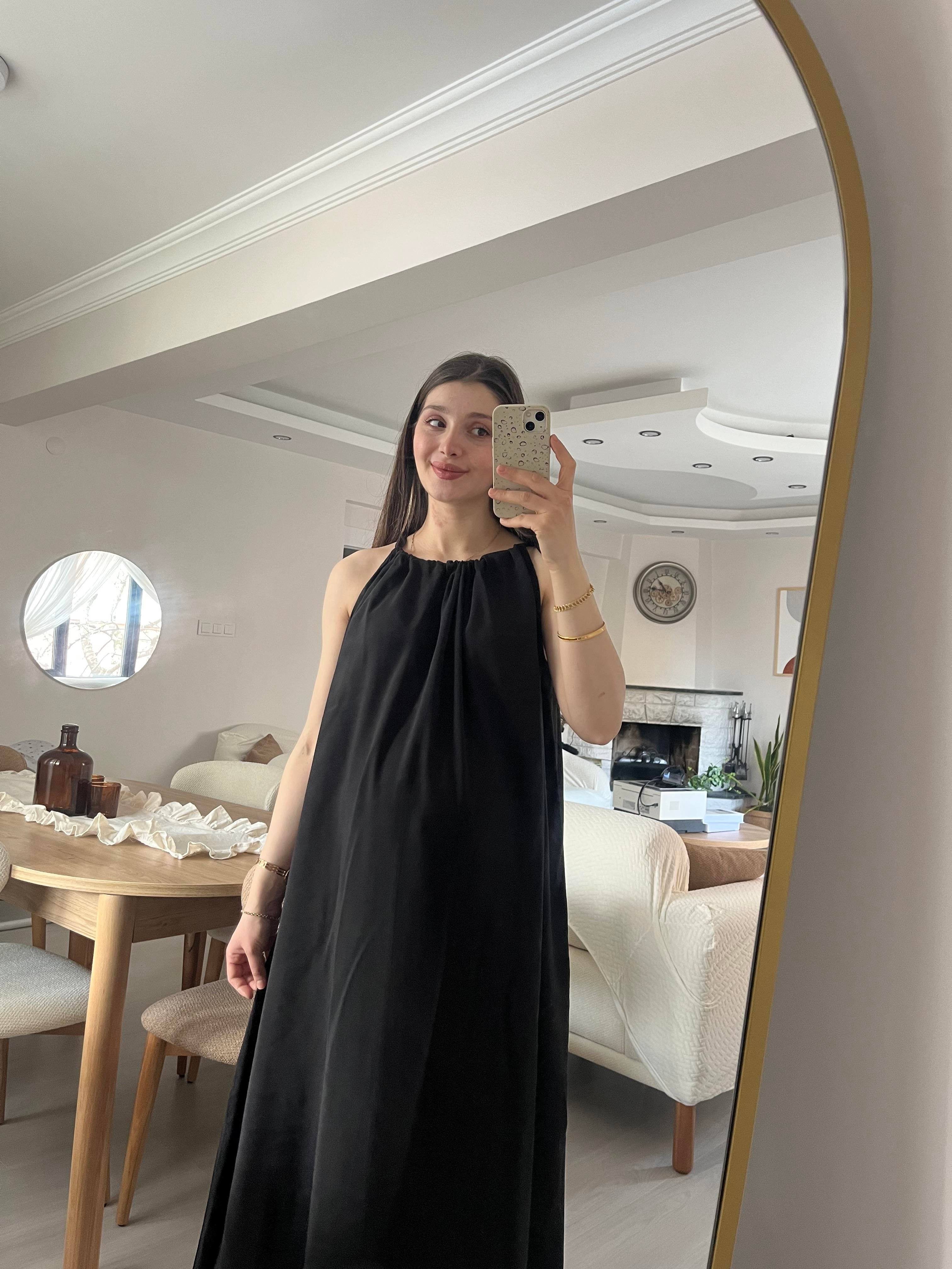 Siyah Boyundan Bağlamalı Modal Elbise