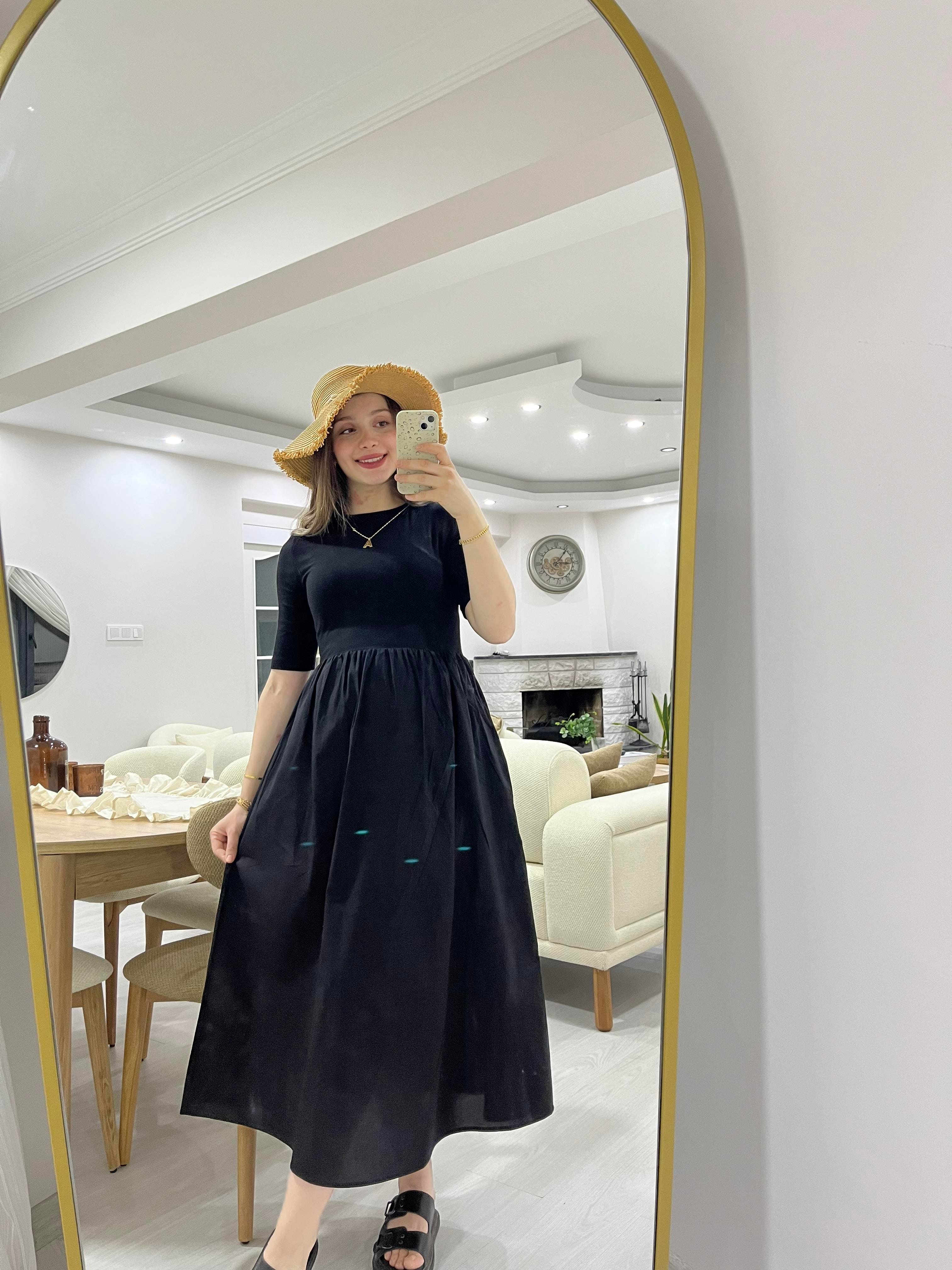 Siyah Kısa Kollu Kloş Elbise