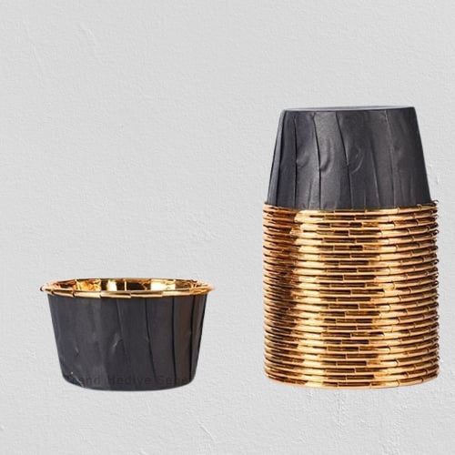 Siyah İçi Gold Varaklı Muffin Kek Kapsülü 25 Adet