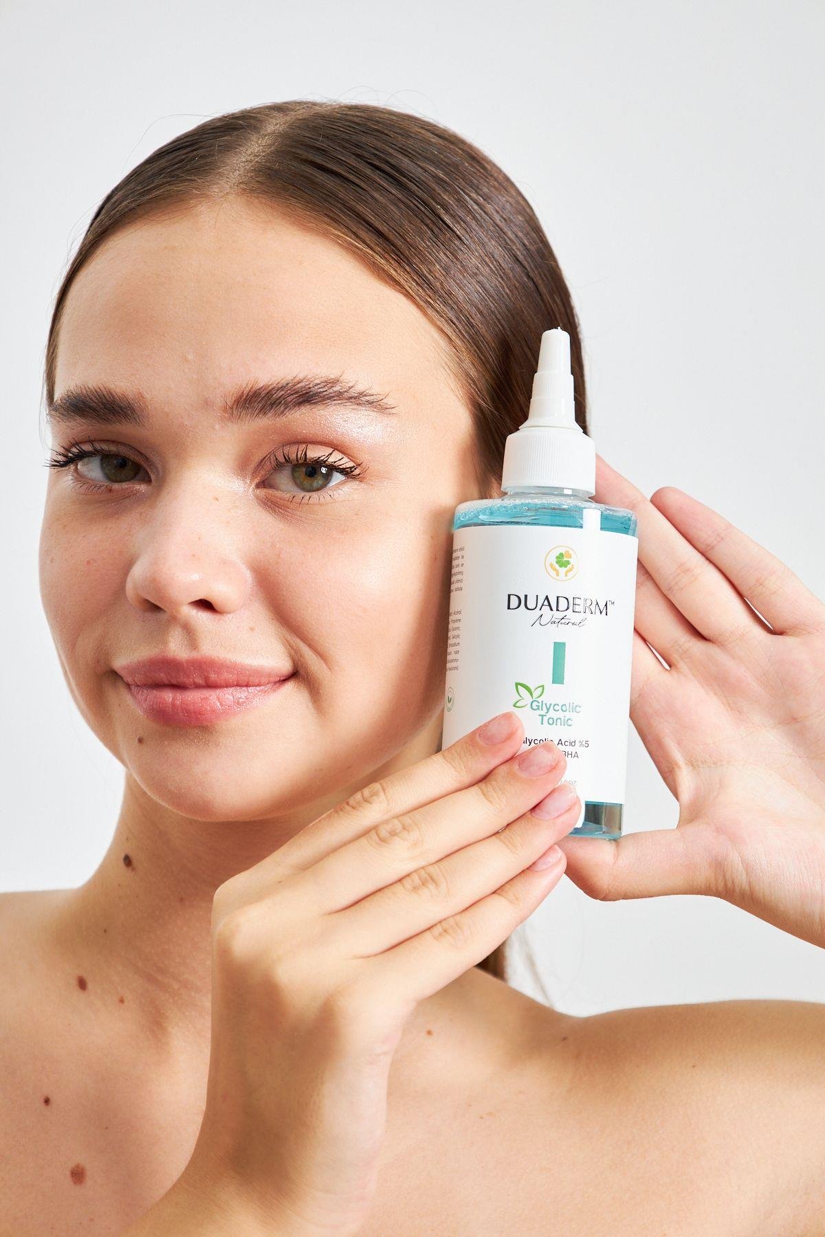 Akne Karşıtı ve Ton Eşitleyici Glycolic Tonic Glycolic Acid 5%, AHA + BHA 200ml