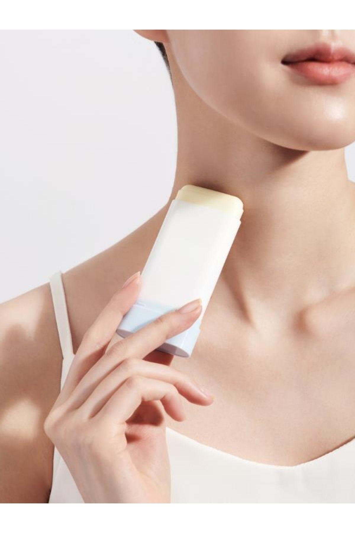 Aquatıca Nemlendirici Yüksek Koruyucu Stick Güneş Kremi 19 gr