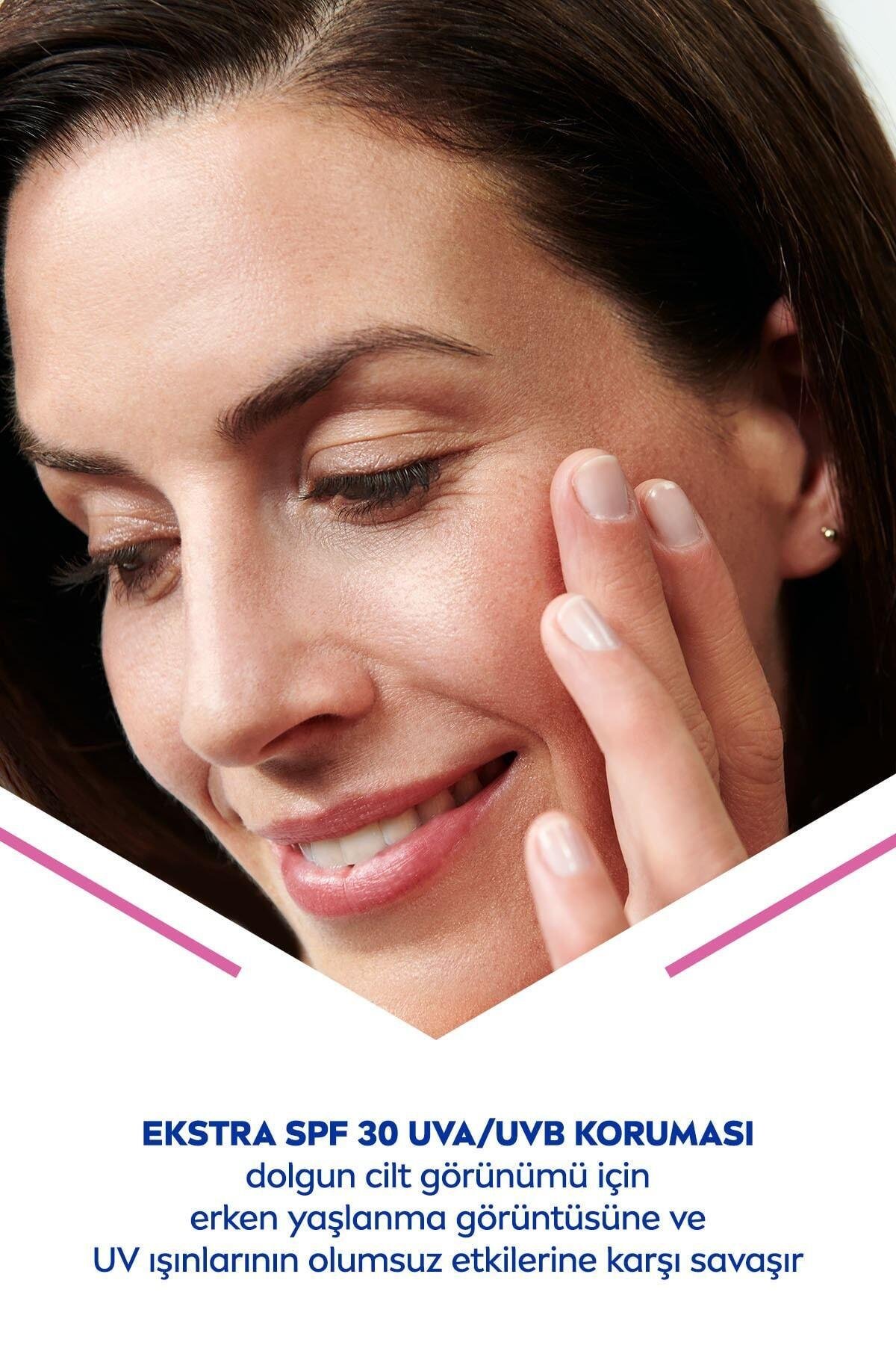 Cellular Expert Filler Yoğun Yaşlanma Karşıtı Gündüz Yüz Bakım Kremi 50ml, Spf30