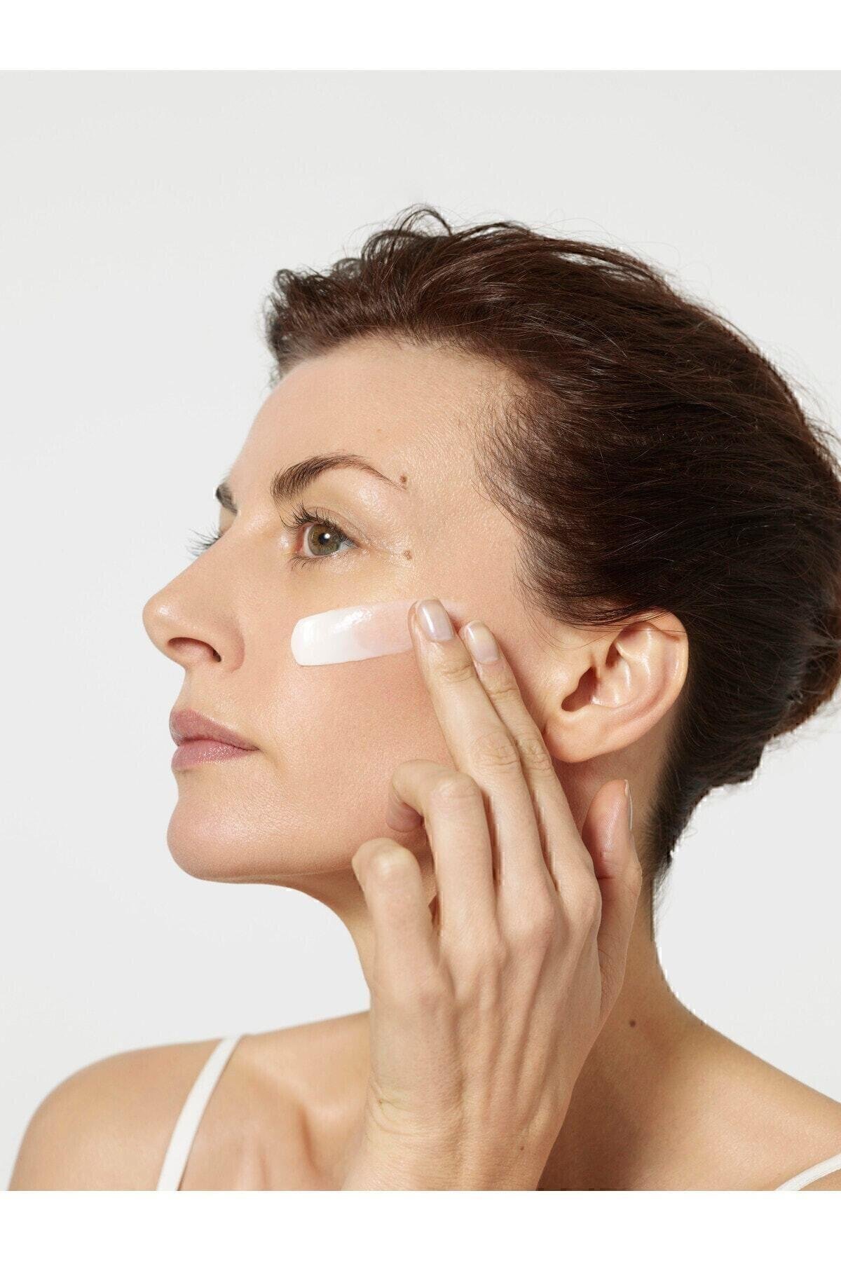 Revitalift Lazer X3 Yaşlanma Karşıtı Göz Kremi 15 ml + Gündüz Kremi 50 ml