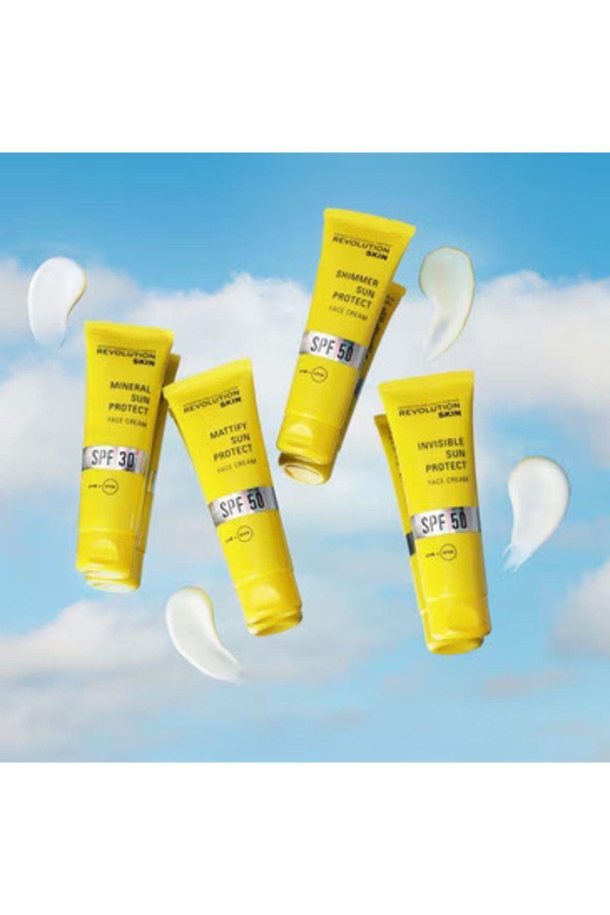 Skincare Invisible Hyaluronik Asit İçeren Güneş Kremi SPF 50 50 ml