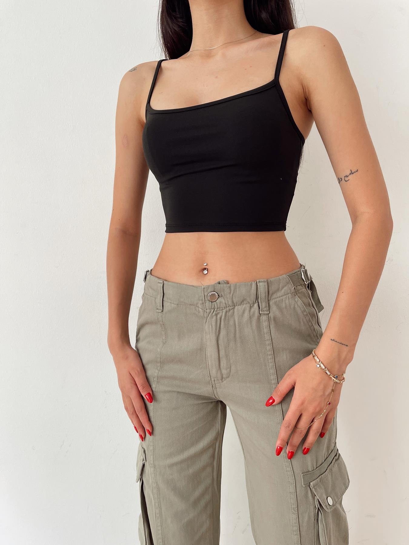 Askılı Crop SİYAH