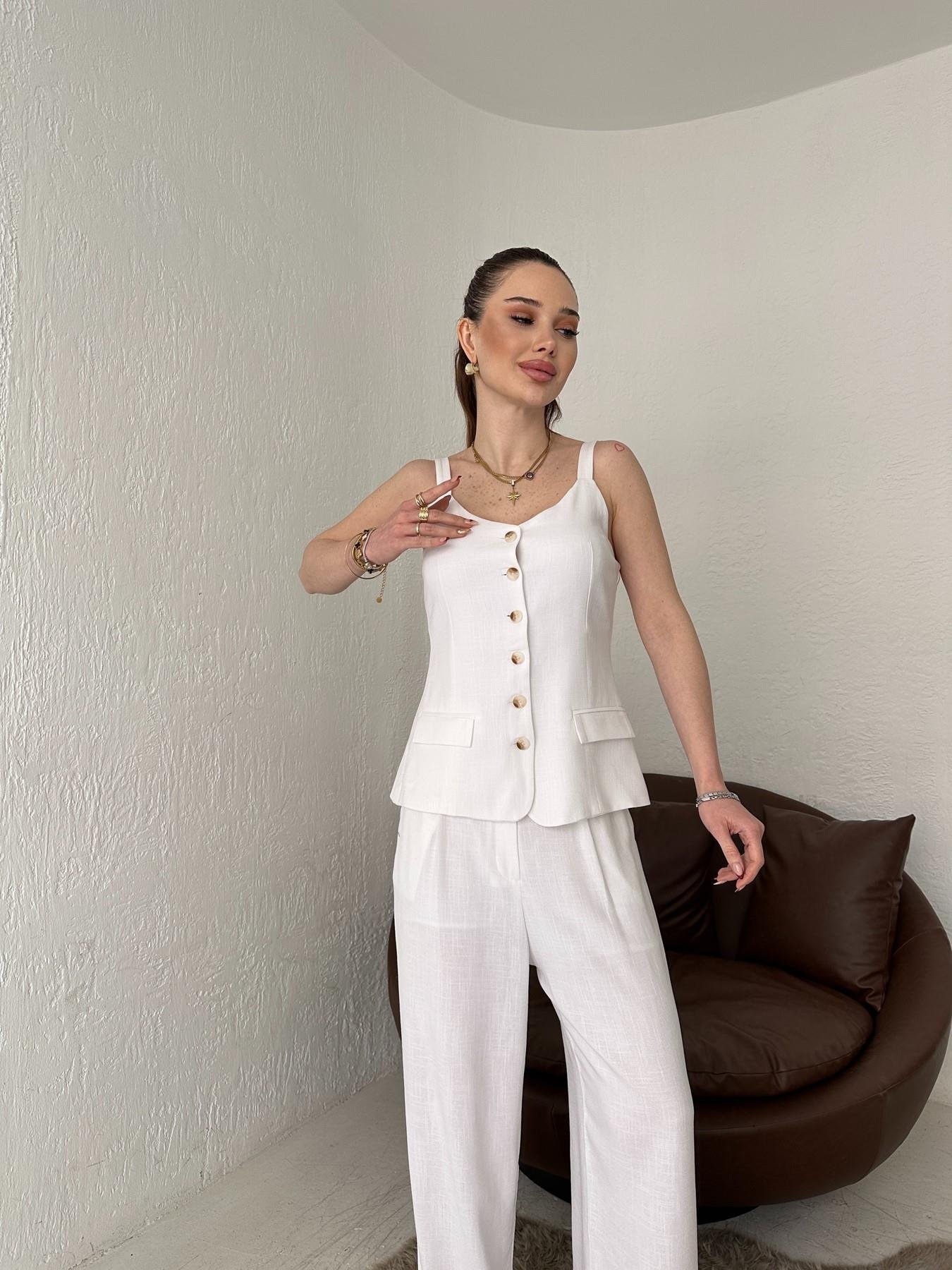 Askılı Düğme Detaylı Bluz Ekru