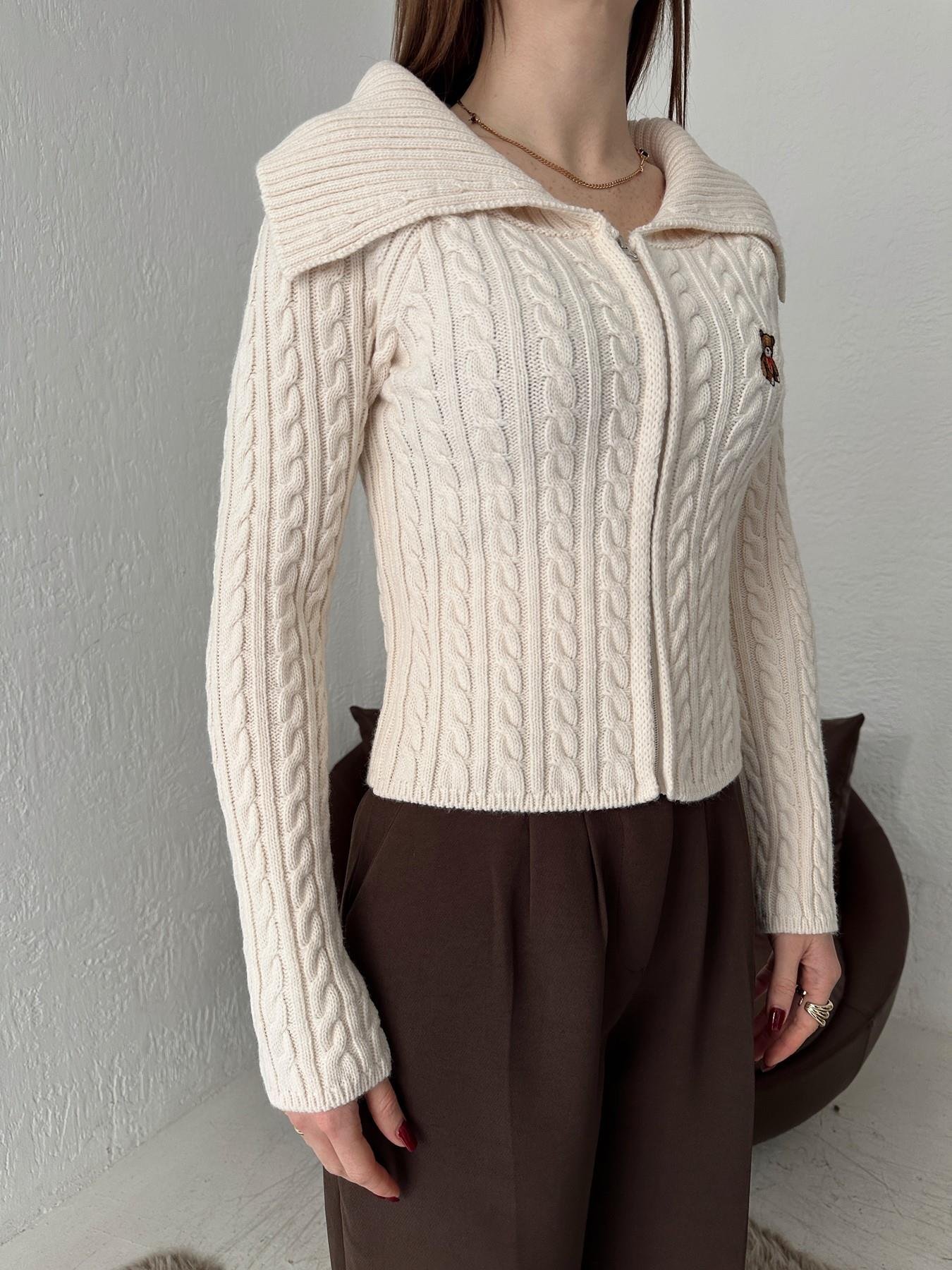 Ayıcık Nakışlı Fermuarlı Hırka KREM