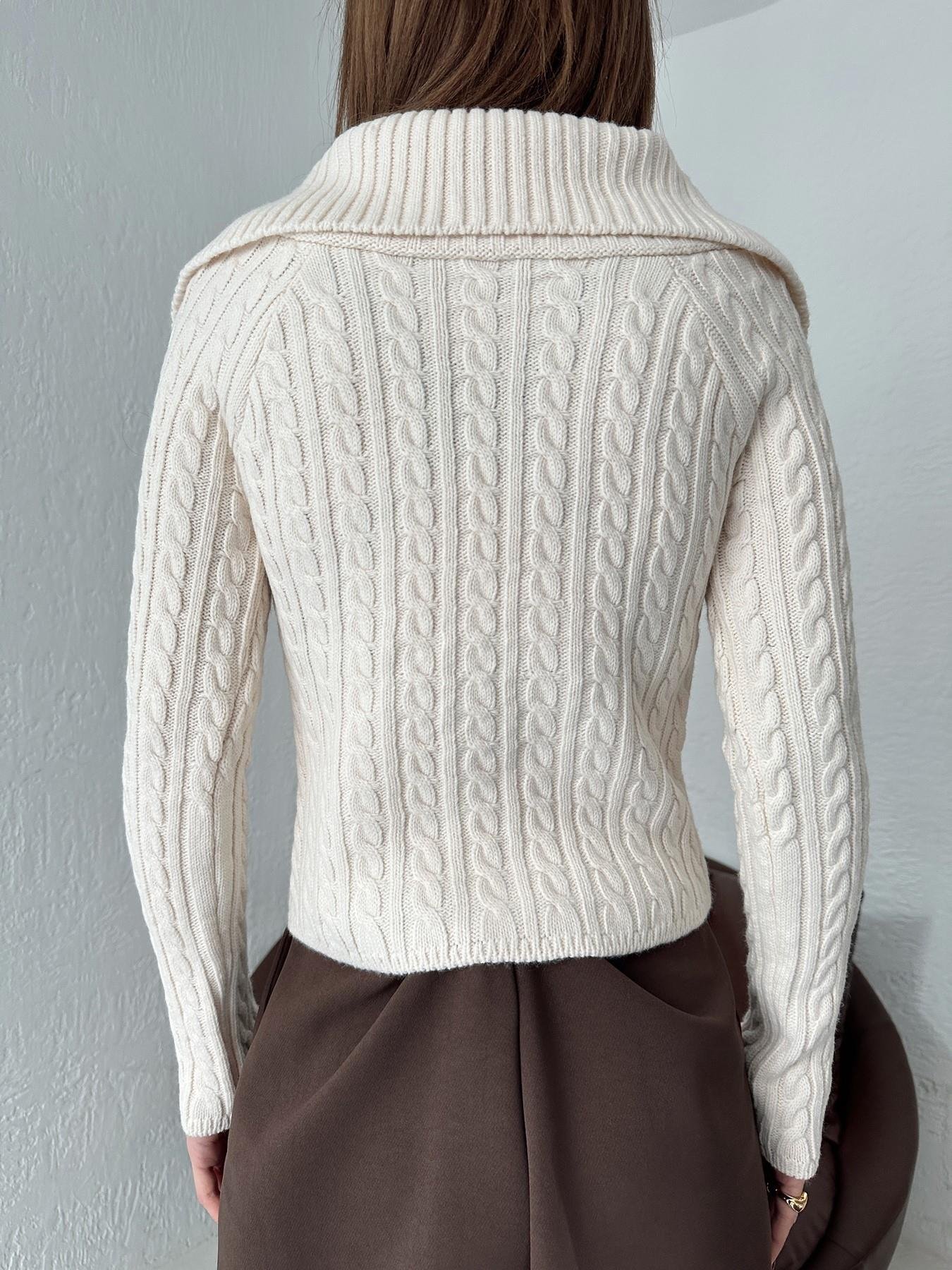 Ayıcık Nakışlı Fermuarlı Hırka KREM