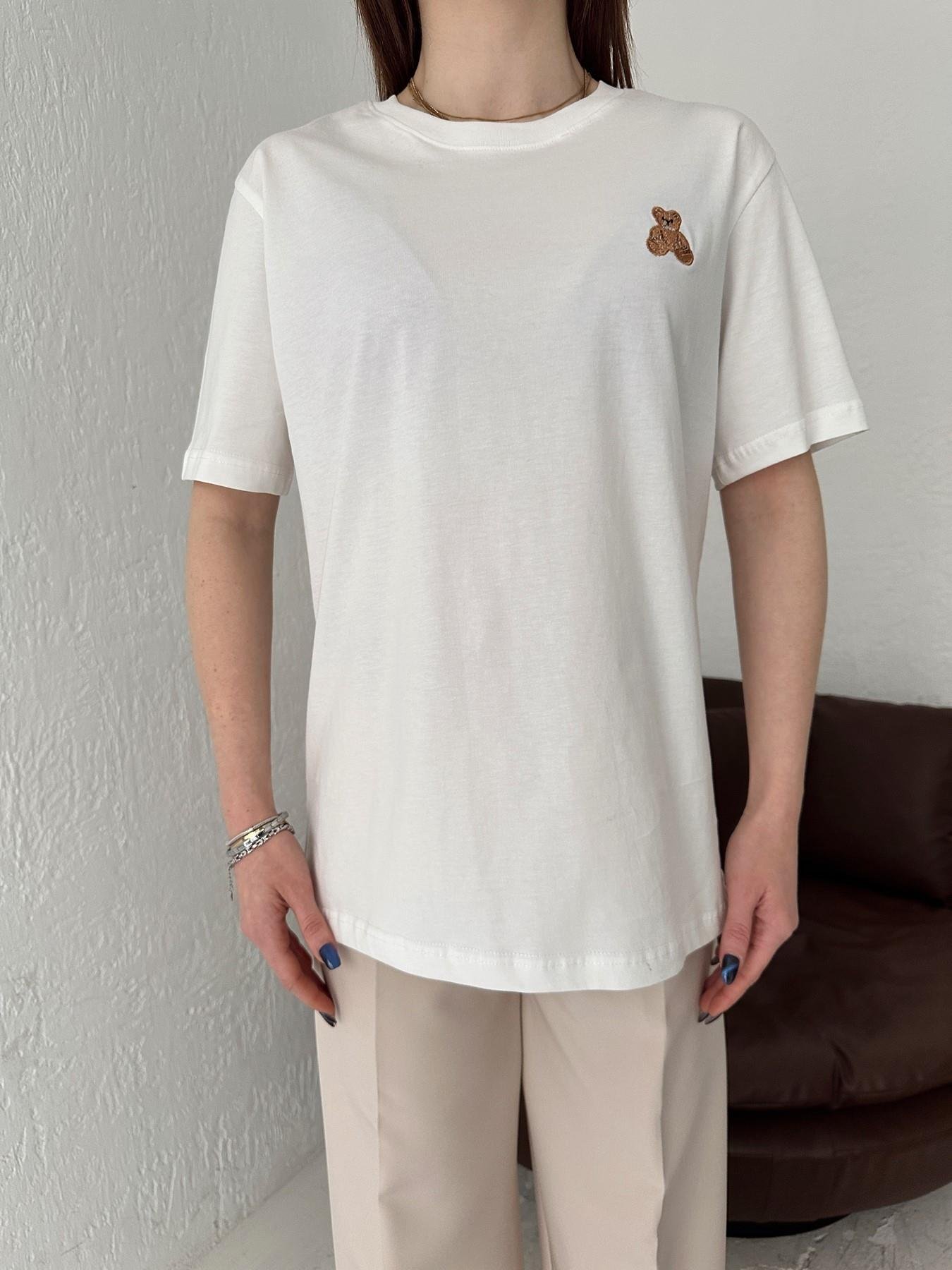 Ayıcık Nakışlı Tişört EKRU