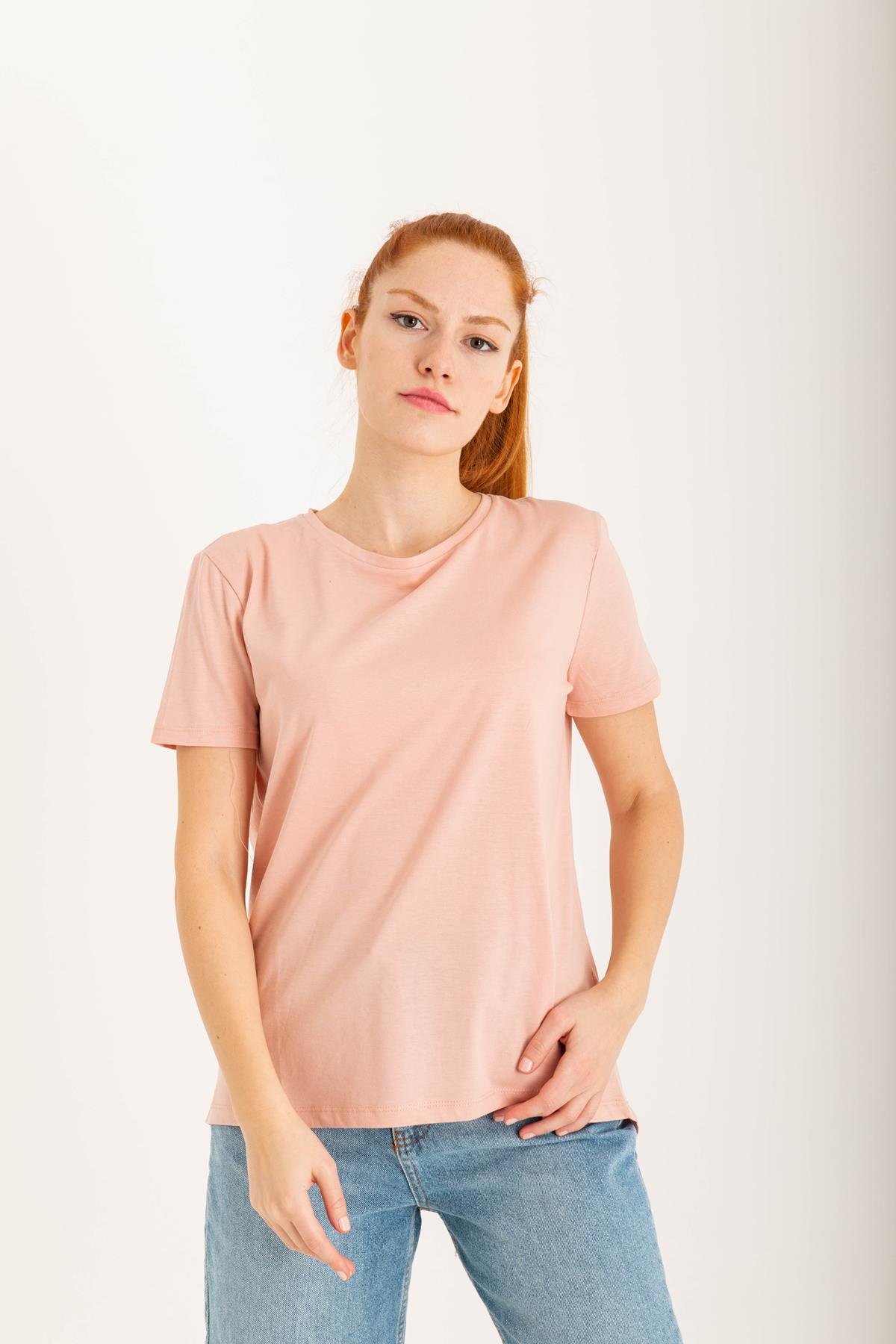 Basic Arkası Uzun Tişört PUDRA