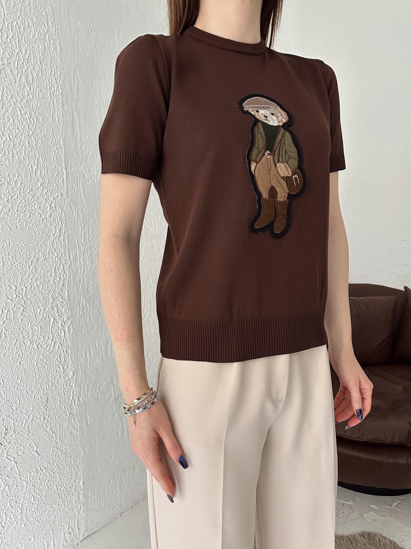 Bear Nakışlı Kısa Kol Triko KAHVE