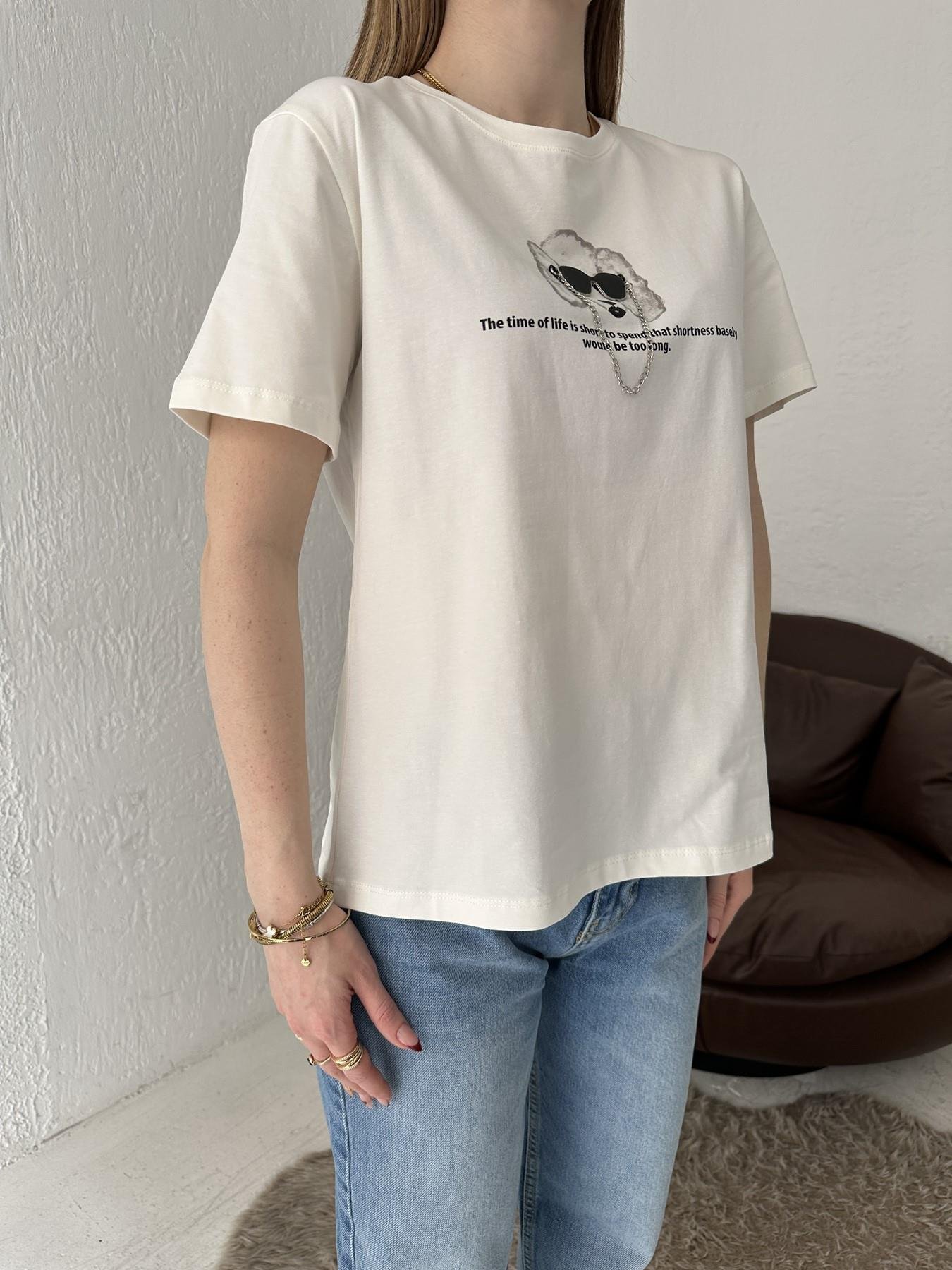 Bisiklet Yaka Aksesuar Detay Tişört Ekru