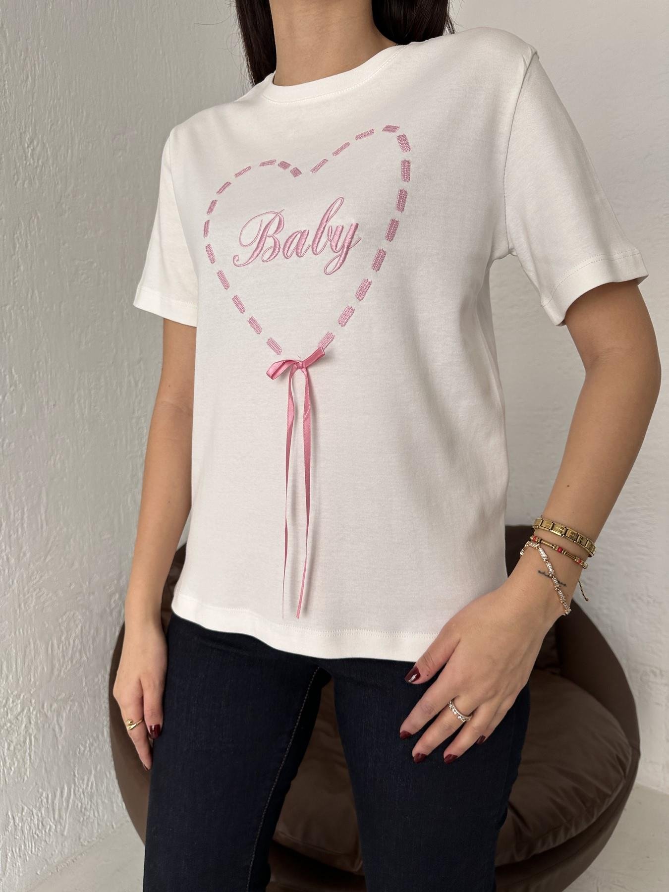 Bisiklet Yaka Baby Nakışlı Tişört BEYAZ-PEMBE