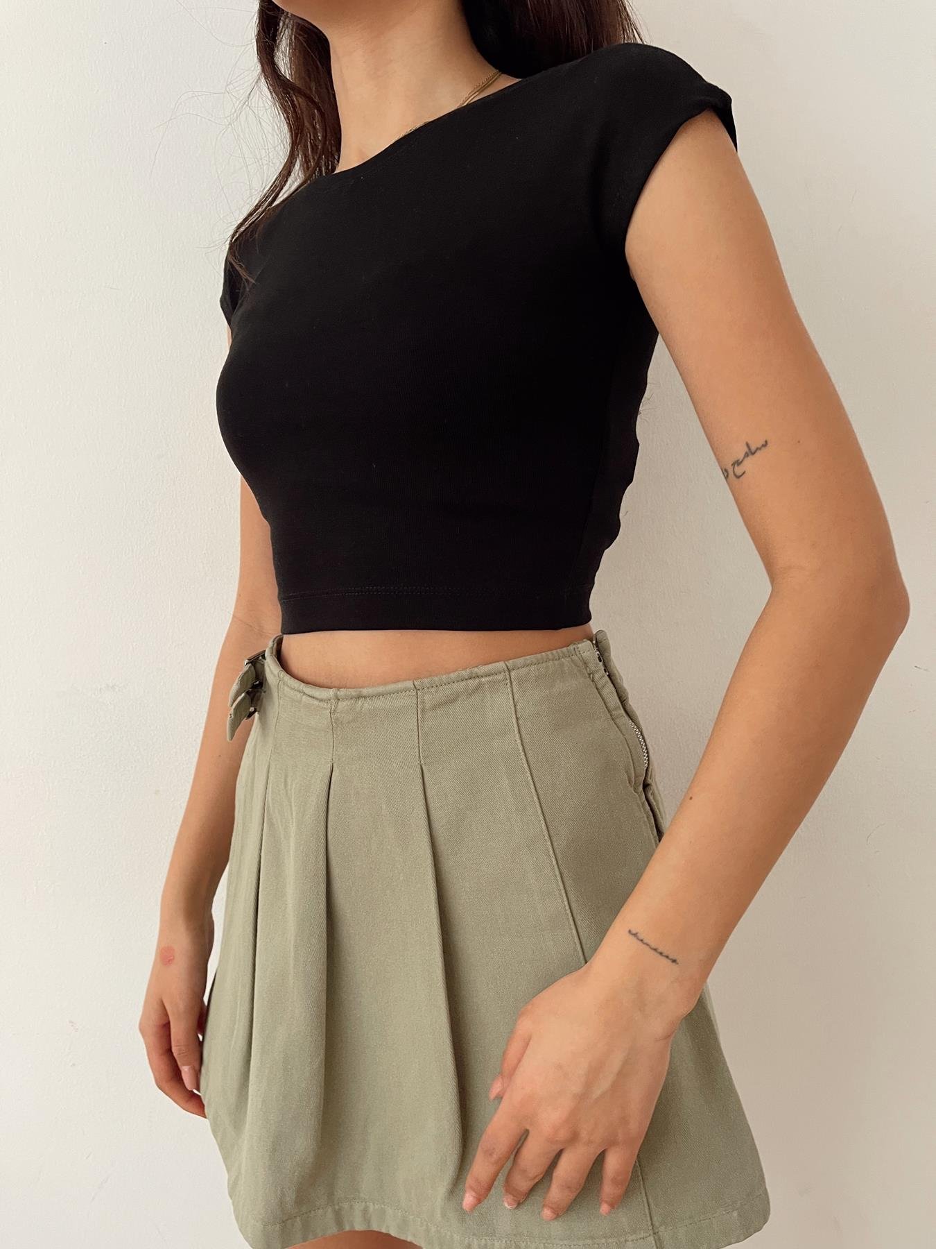 Bisiklet Yaka Crop Body SİYAH