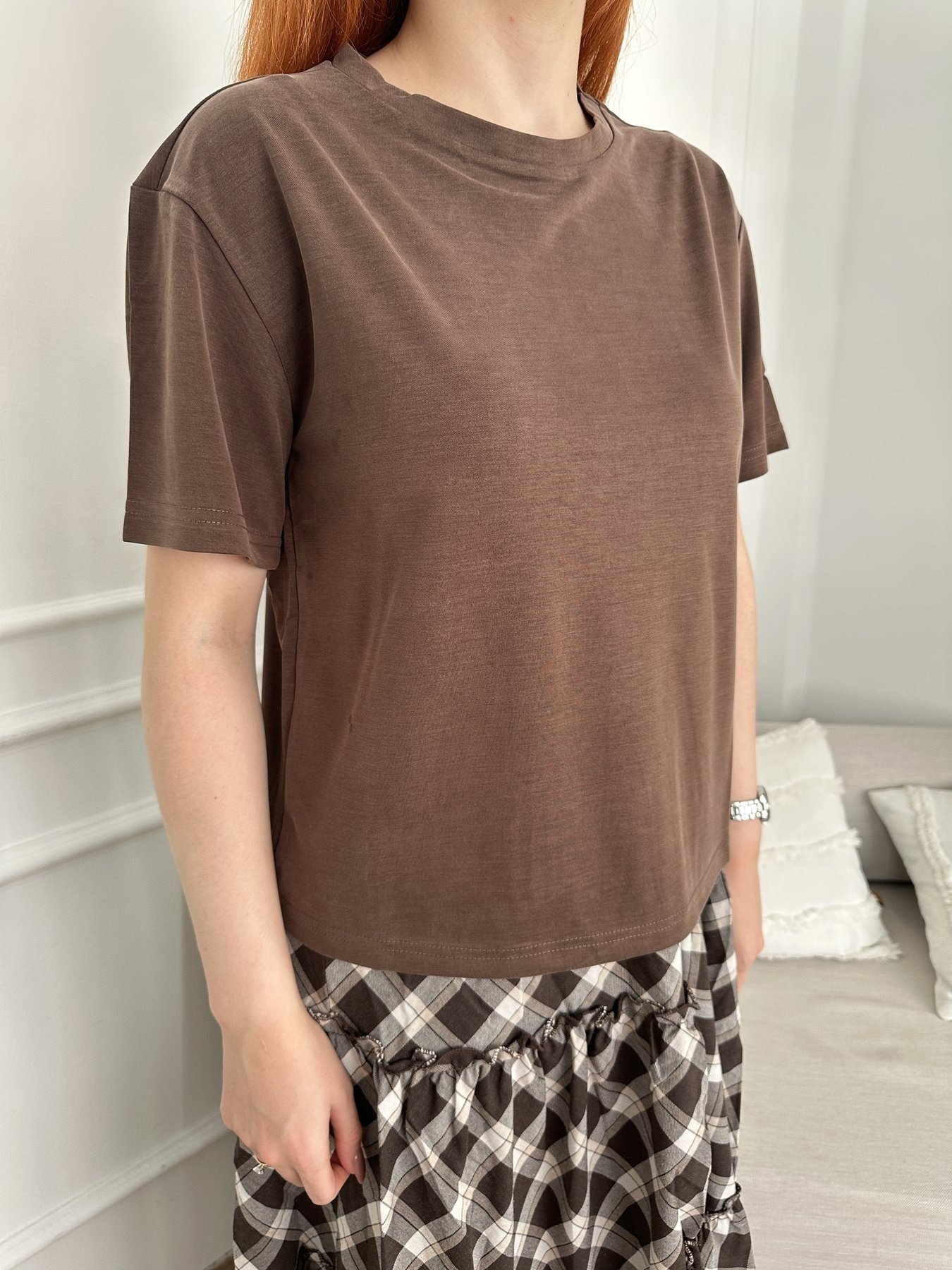 Bisiklet Yaka Kısa T-shirt Koyu kahve