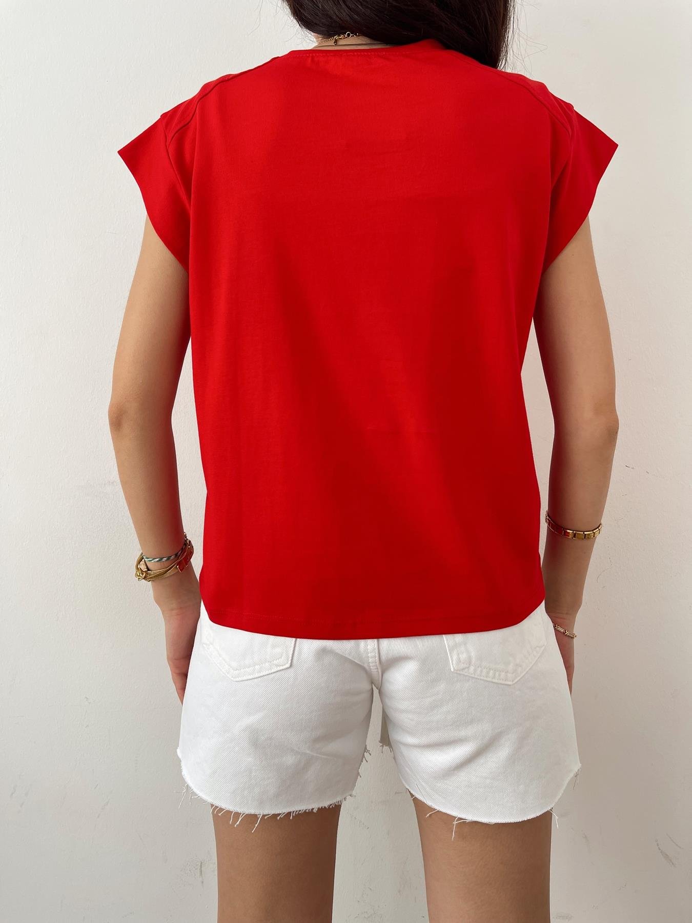 Bisiklet Yaka Kolsuz Tişört KIRMIZI