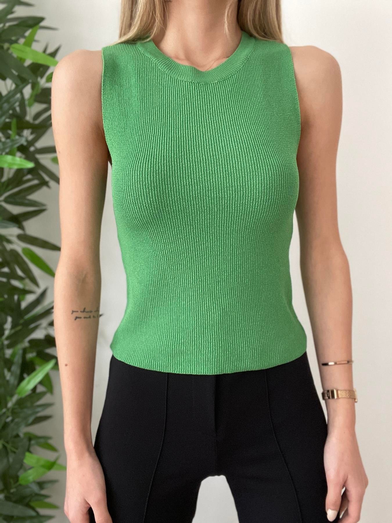 Bisiklet Yaka Kolsuz Triko YEŞİL