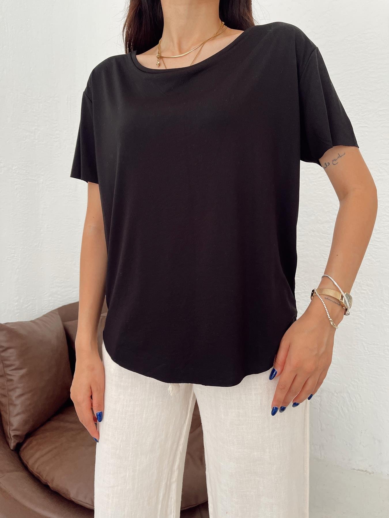 Bisiklet Yaka Modal Tişört SİYAH