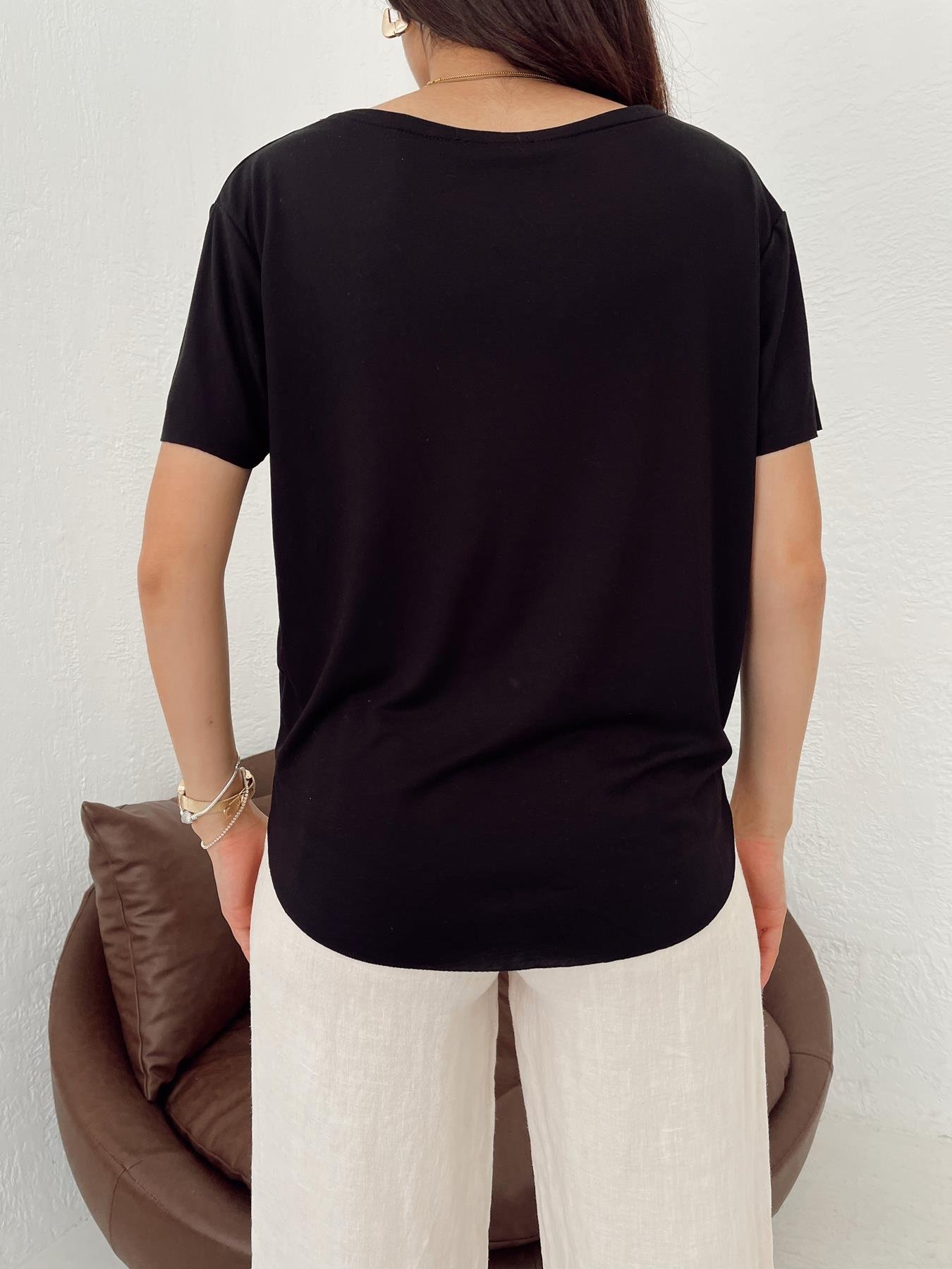 Bisiklet Yaka Modal Tişört SİYAH