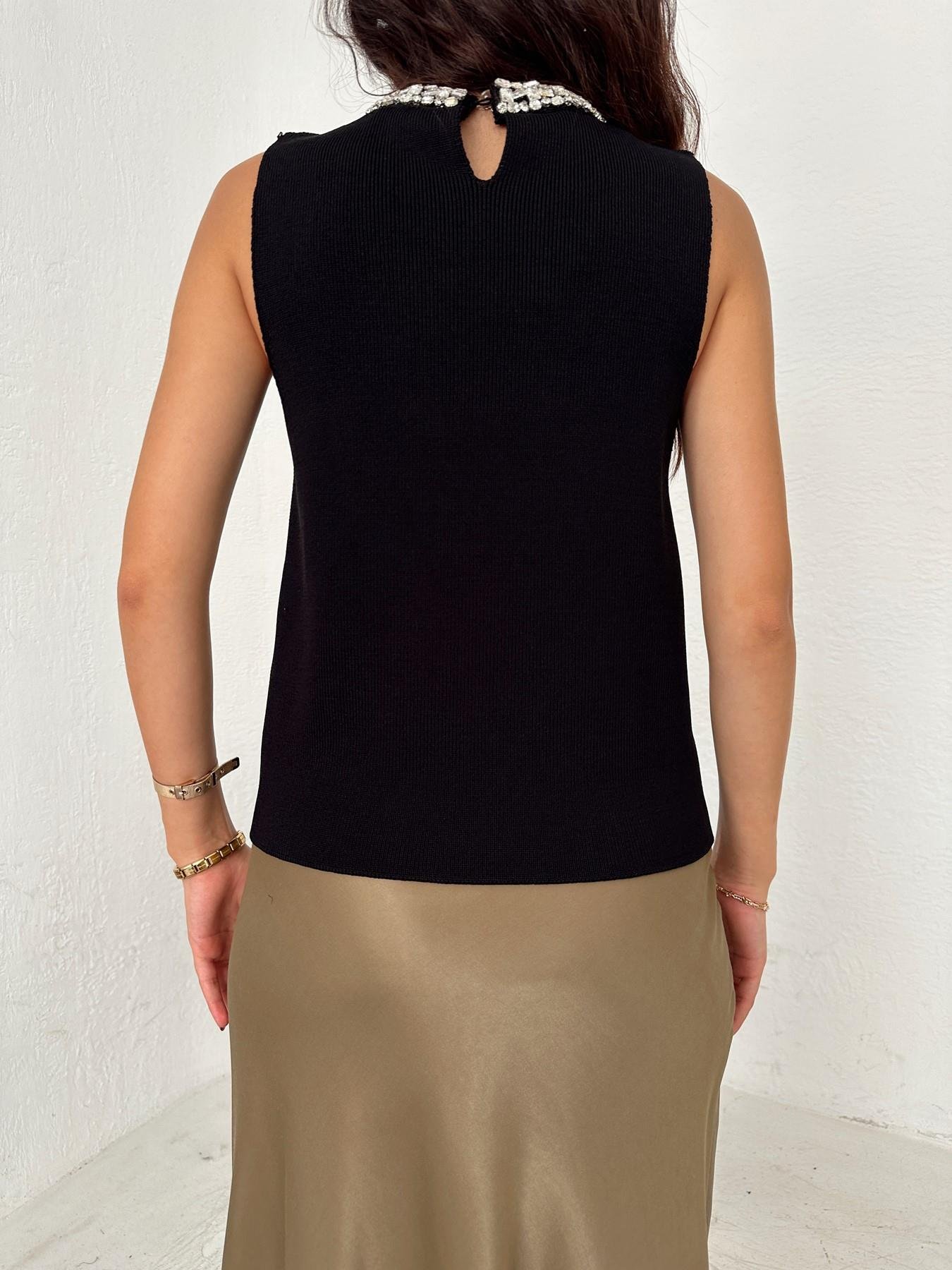 Bisiklet Yaka Taşlı Bluz SİYAH