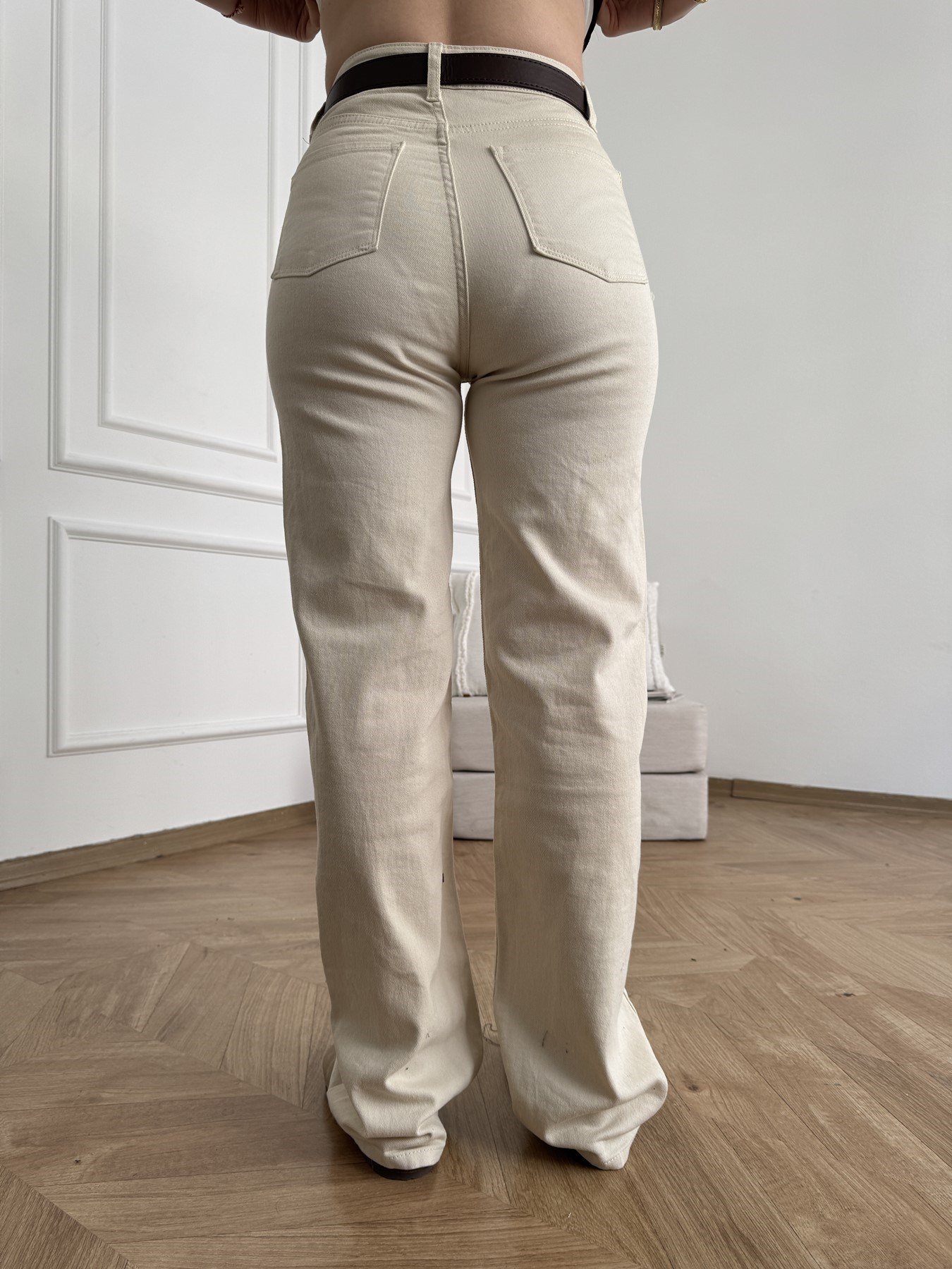 Bol Paça Kemerli Pantolon Bej