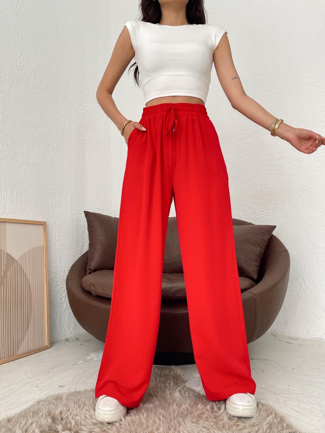 Bol Paça Lastikli Pantolon Kırmızı