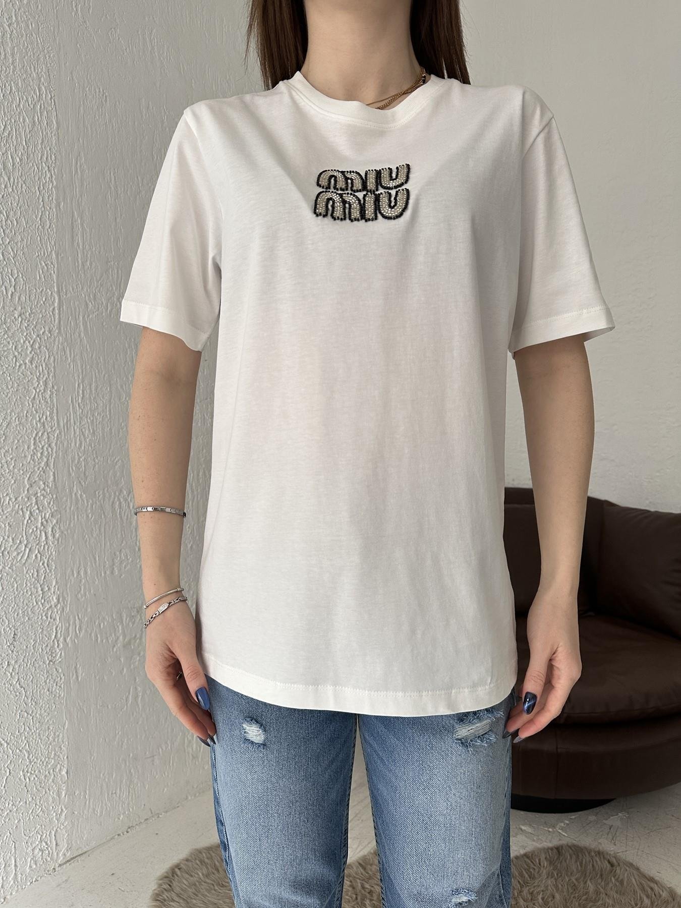 Boncuklu Tişört EKRU