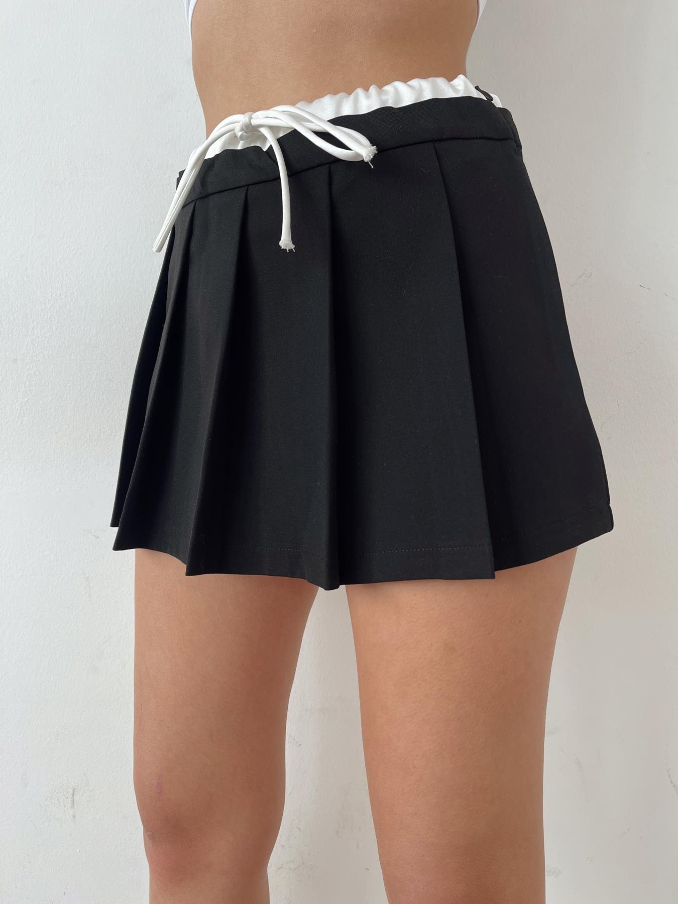 Boxer Detaylı Şort Etek SİYAH