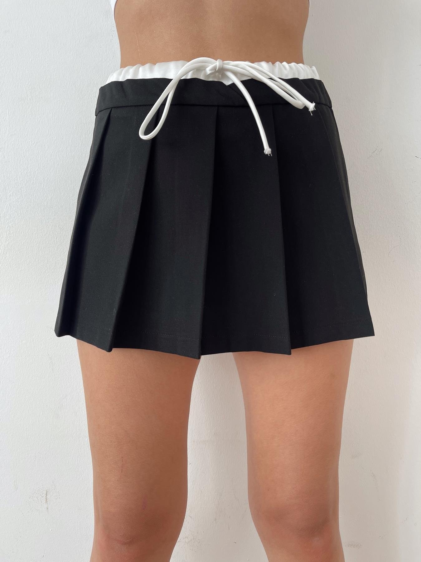 Boxer Detaylı Şort Etek SİYAH