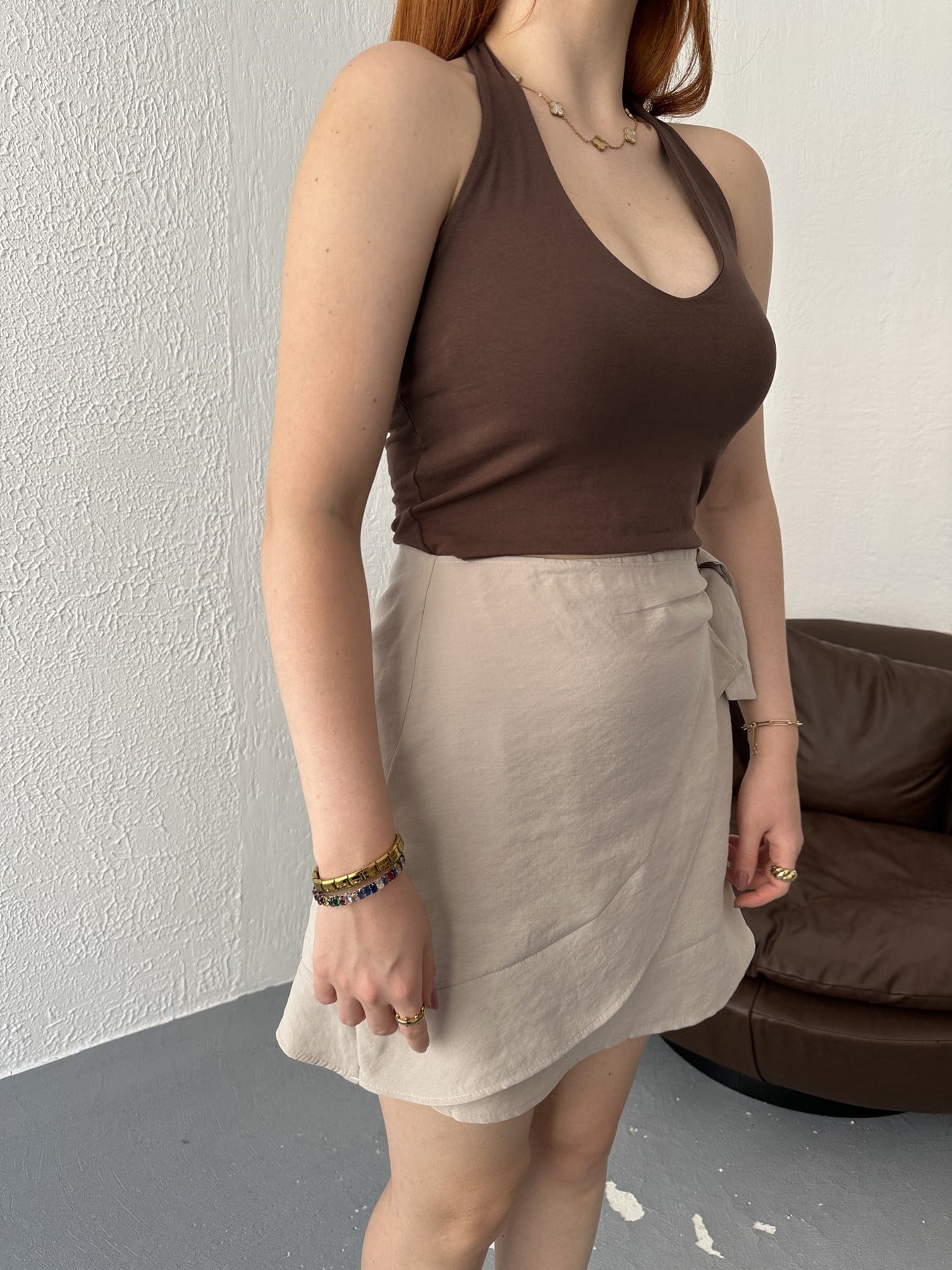 Boyundan Geçmeli Body Kahve