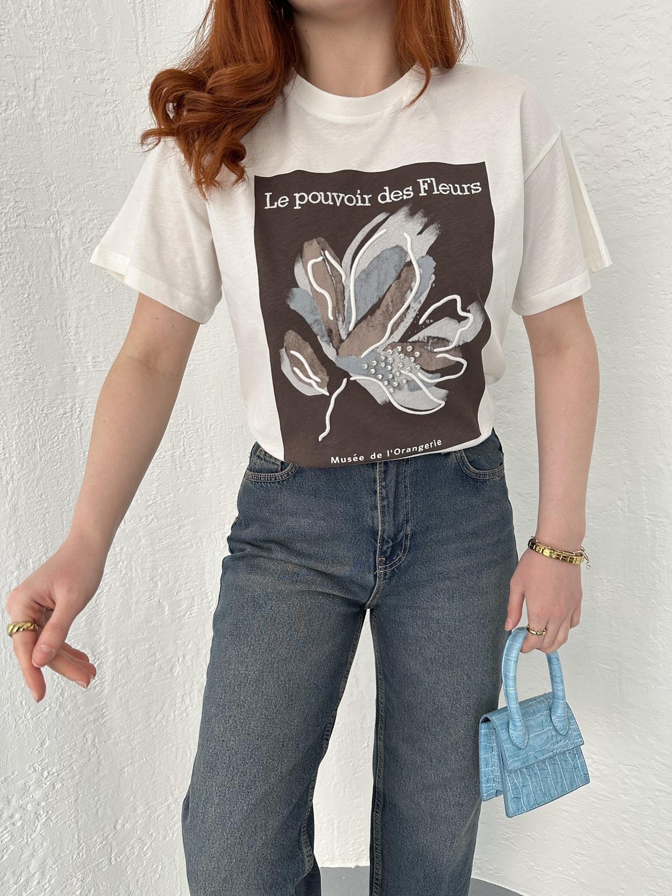 Çicek Nakışlı Tişört Ekru-kahve