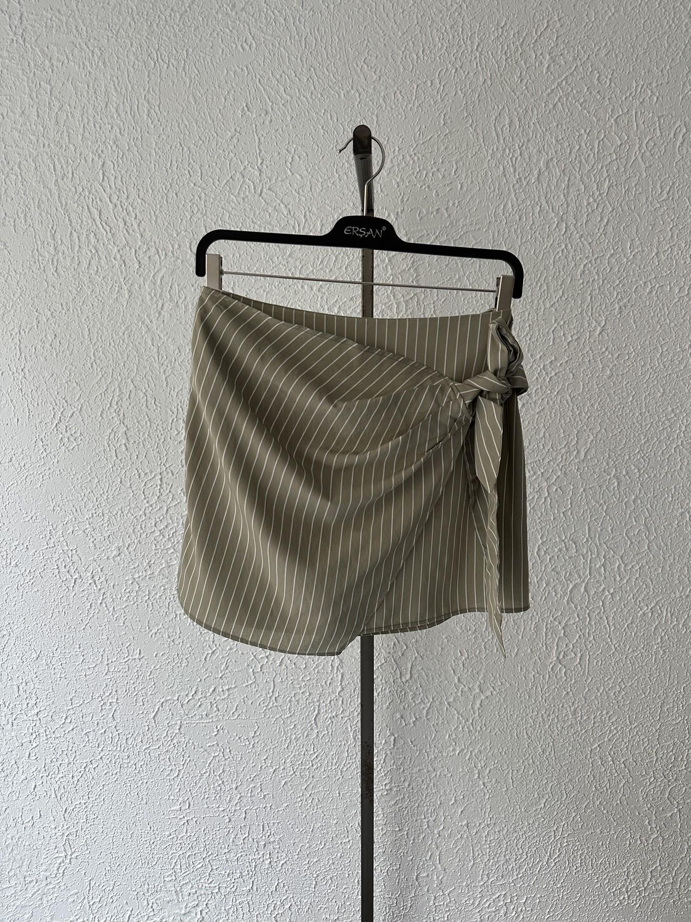 Çizgili Bağlamalı Etek Haki