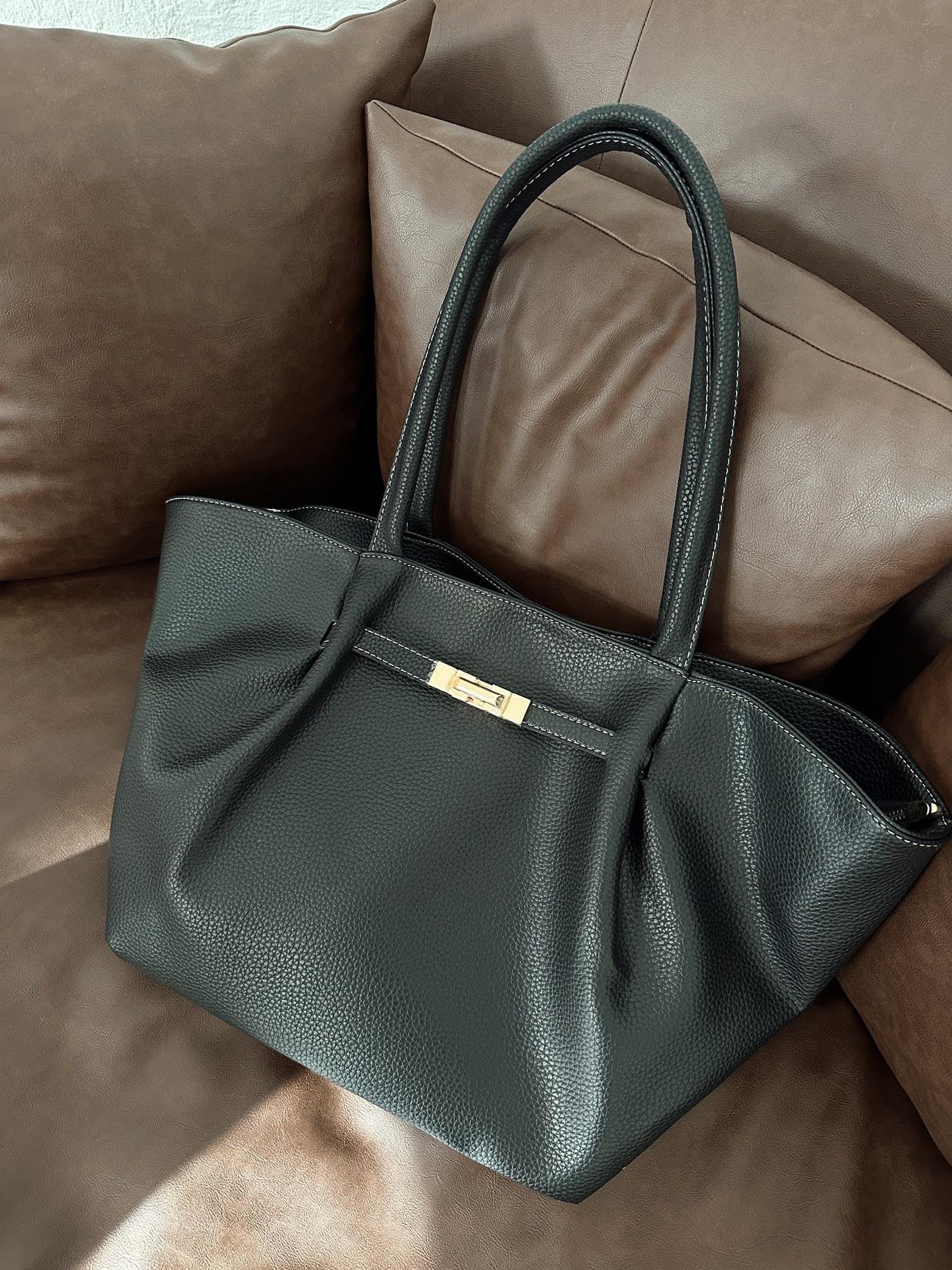 Deri Büyük Omuz Askılı Çanta SİYAH