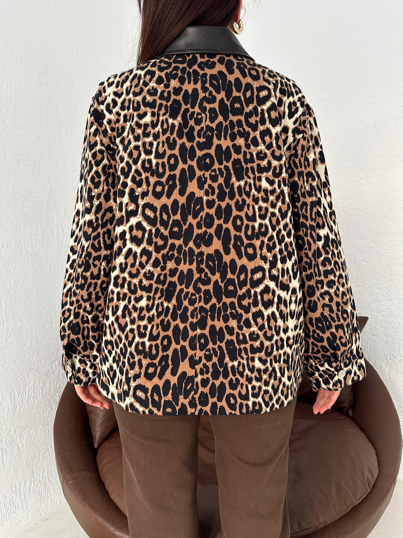 Deri Yakalı Leopar Ceket KAHVE