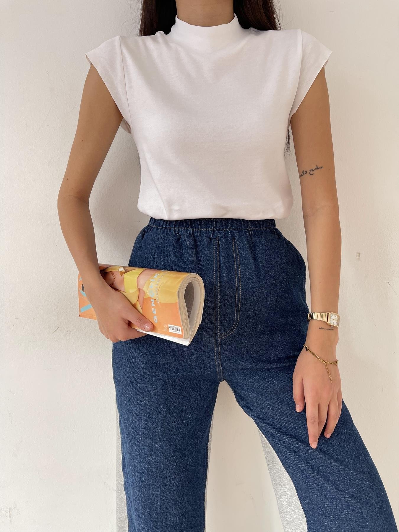 Dik Yaka Basic Tişört BEYAZ