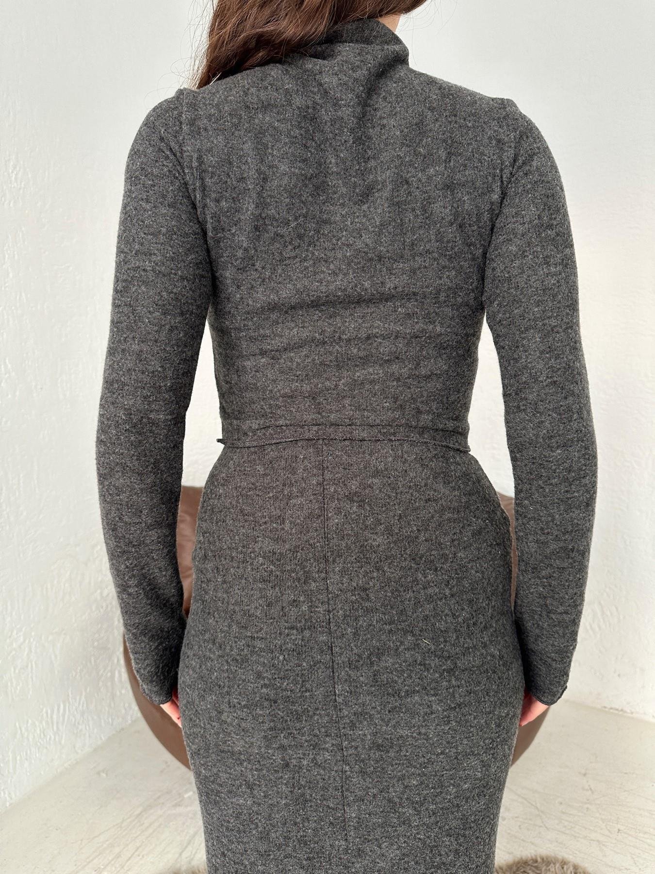 Dik Yaka Eteği Dalgalı Triko ANTRASİT MELANJ