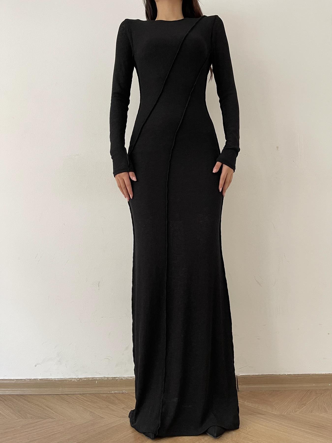 Dikiş Detay Astarlı Elbise SİYAH