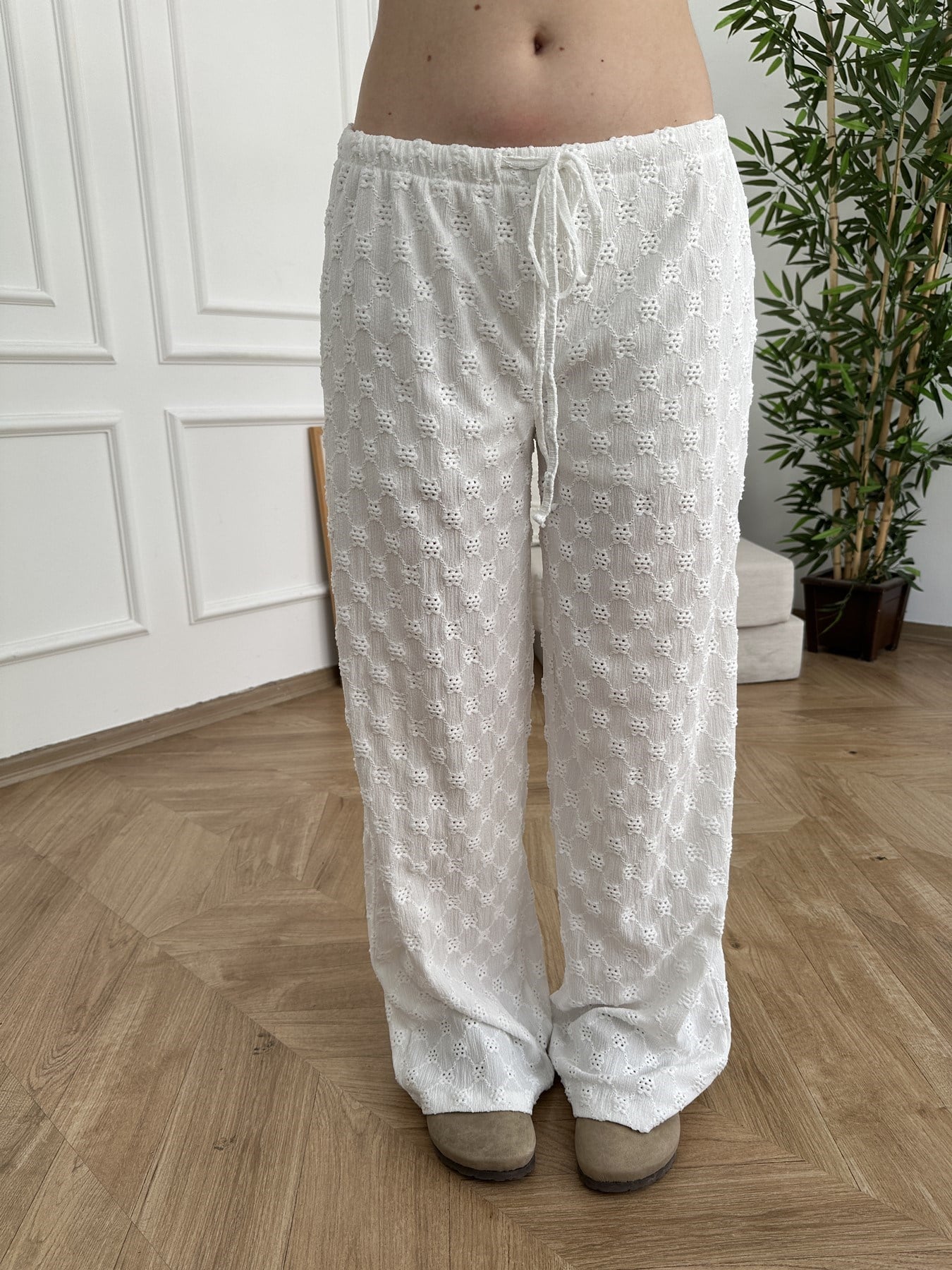 Dokulu Bol Paça Pantolon Ekru