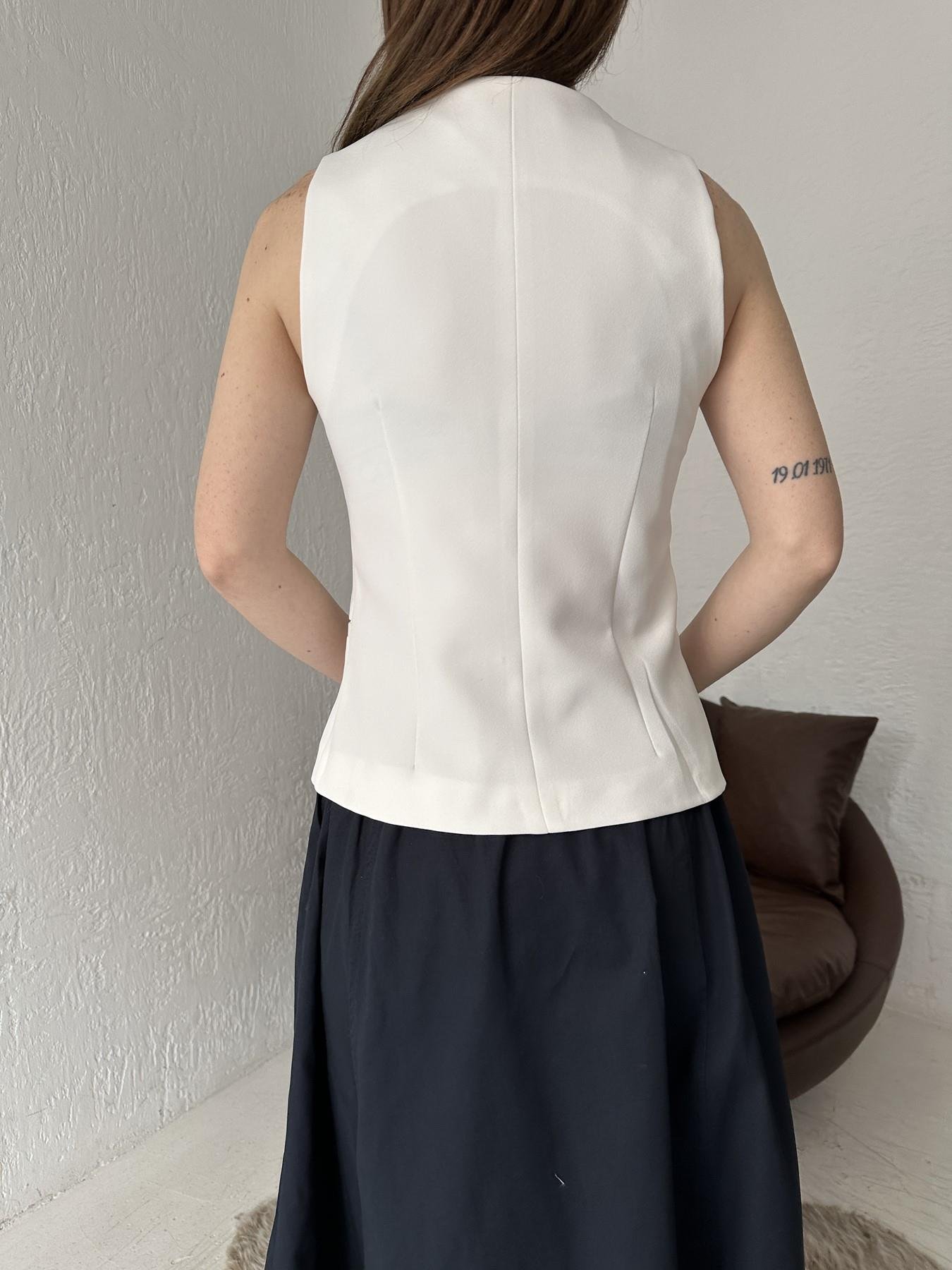 Düğme Detay Yelek BEYAZ