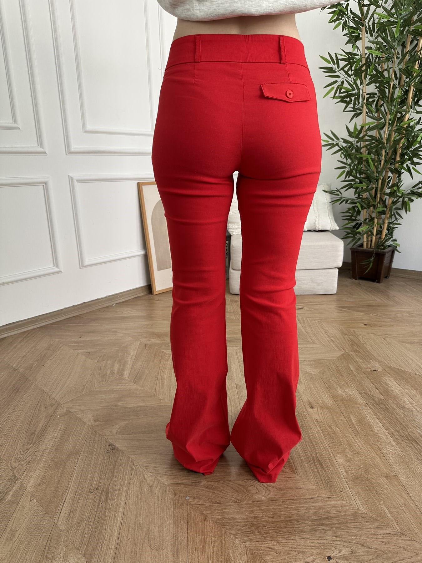 Düğme Detaylı Bol Paça Pantolon Kırmızı