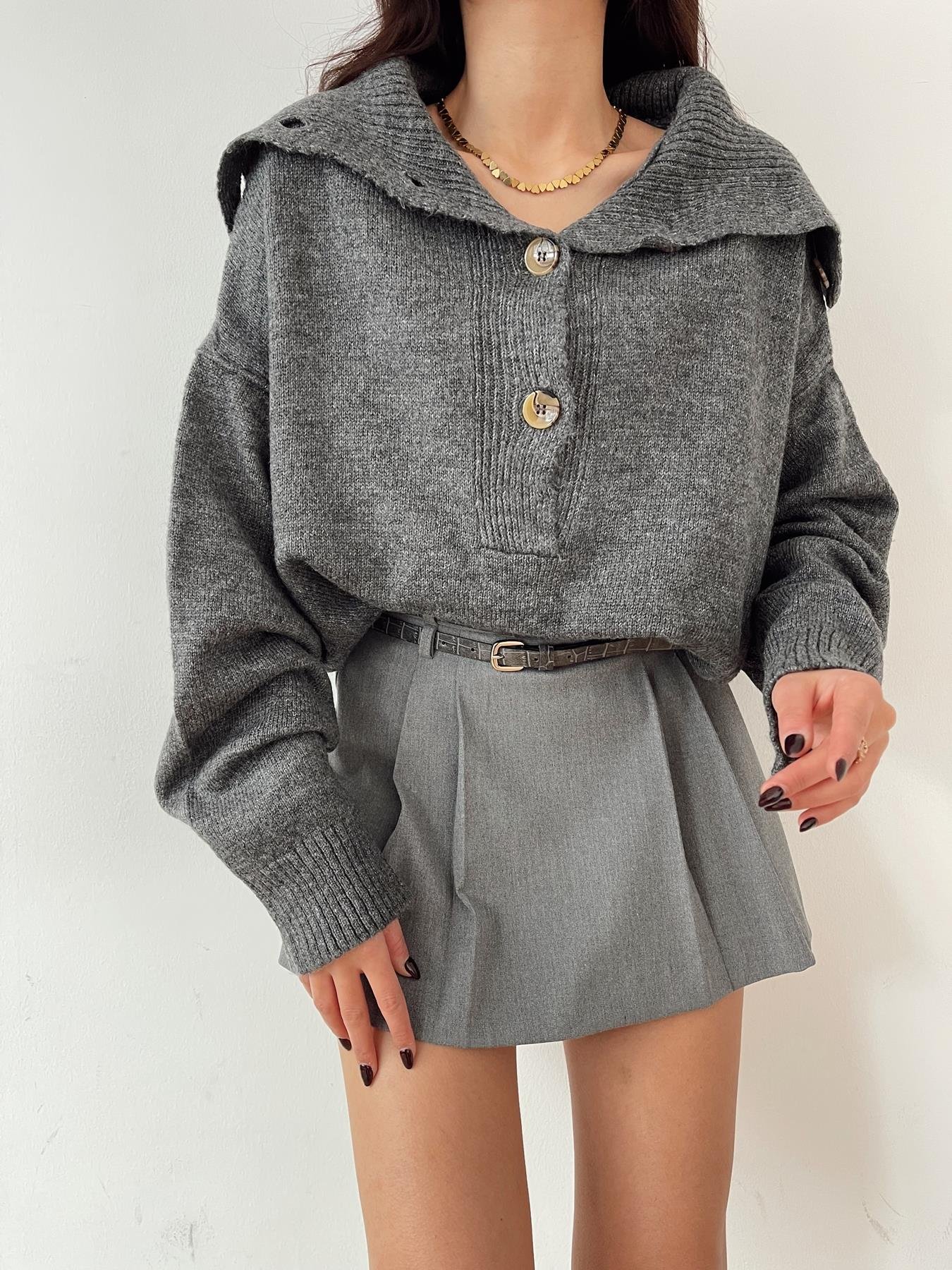 Düğmeli Boğazlı Kazak ANTRASİT