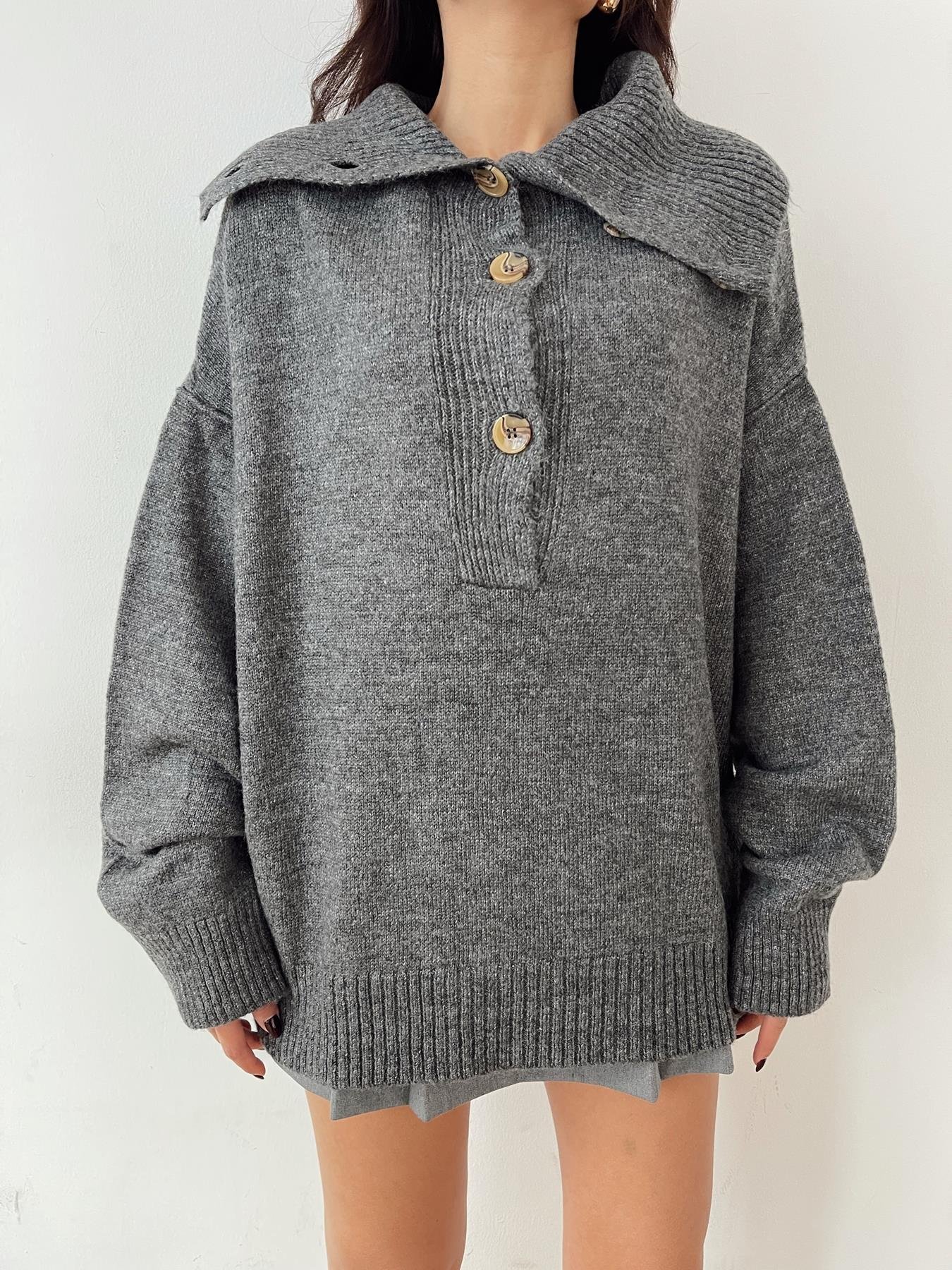 Düğmeli Boğazlı Kazak ANTRASİT