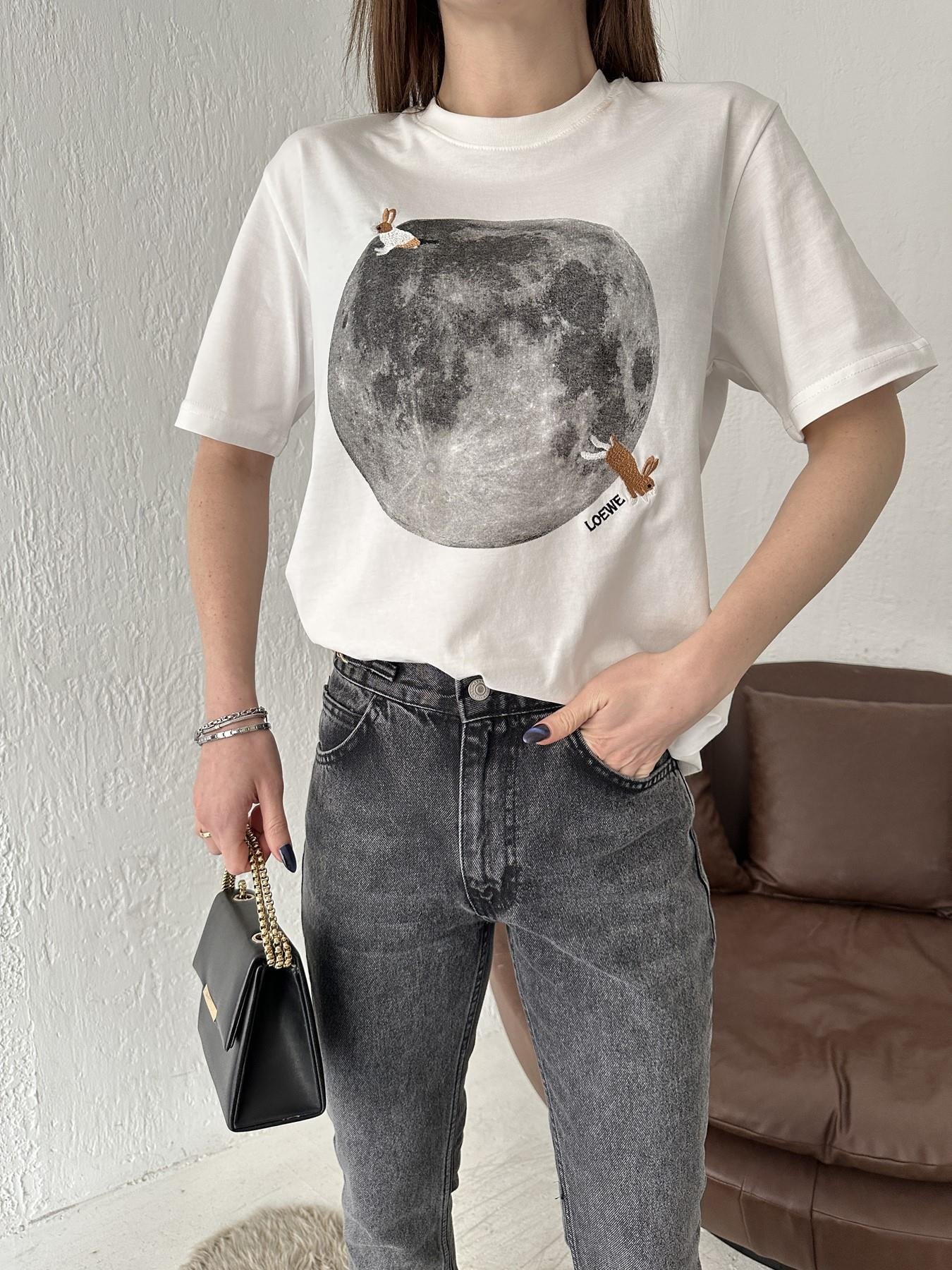 Dünya Baskılı Tişört EKRU