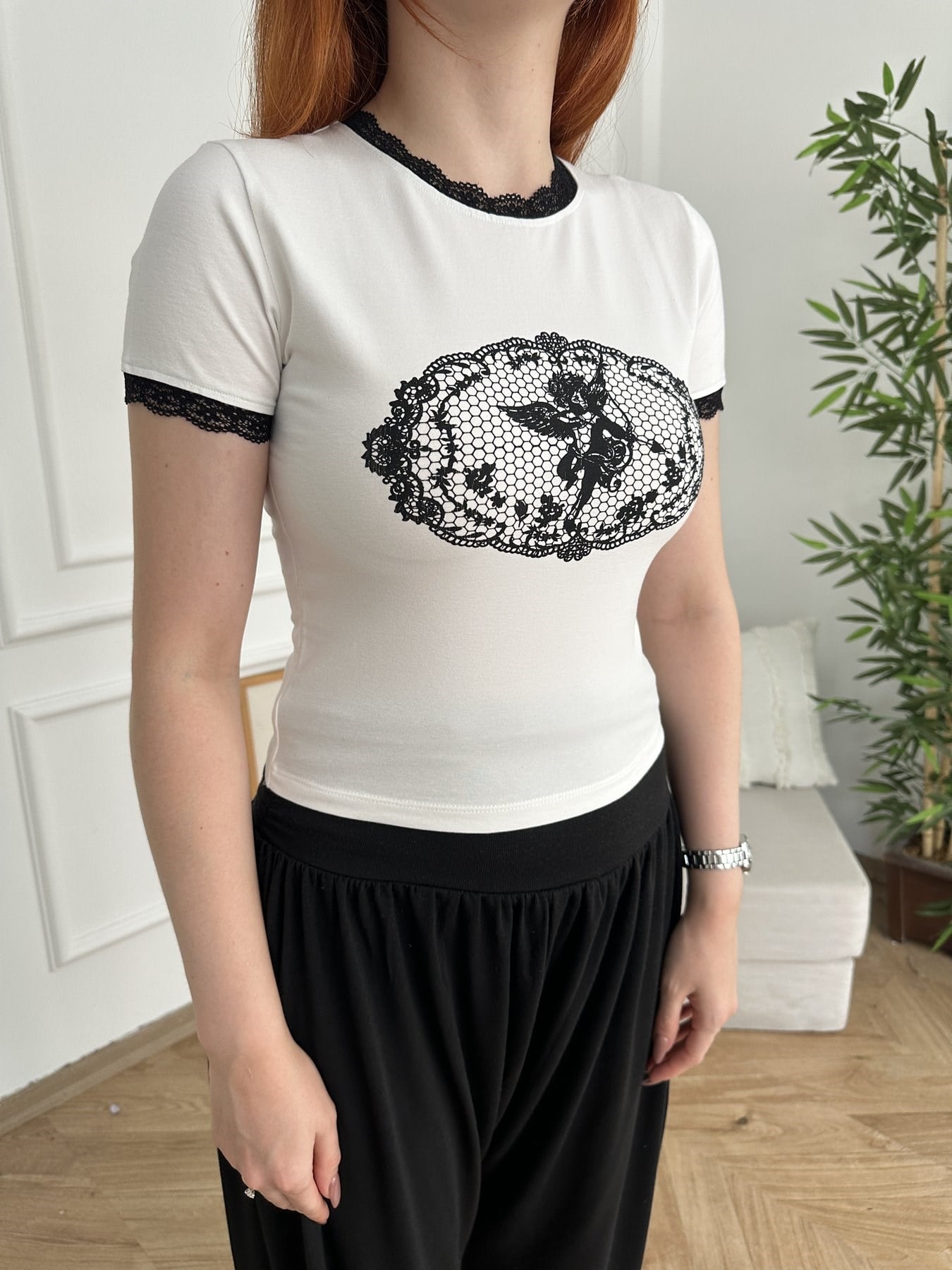 Eros Baskılı Dantel Garni T-shirt Ekru