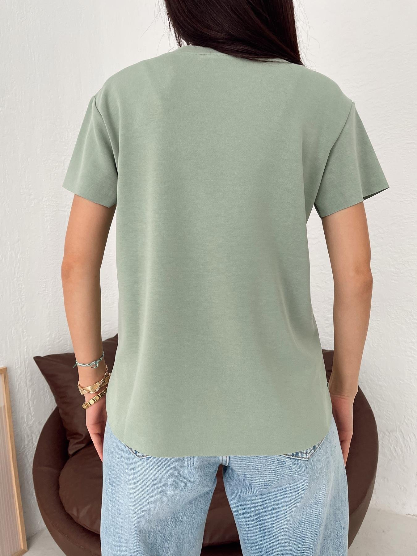 Eteği Oval Modal Tişört MİNT