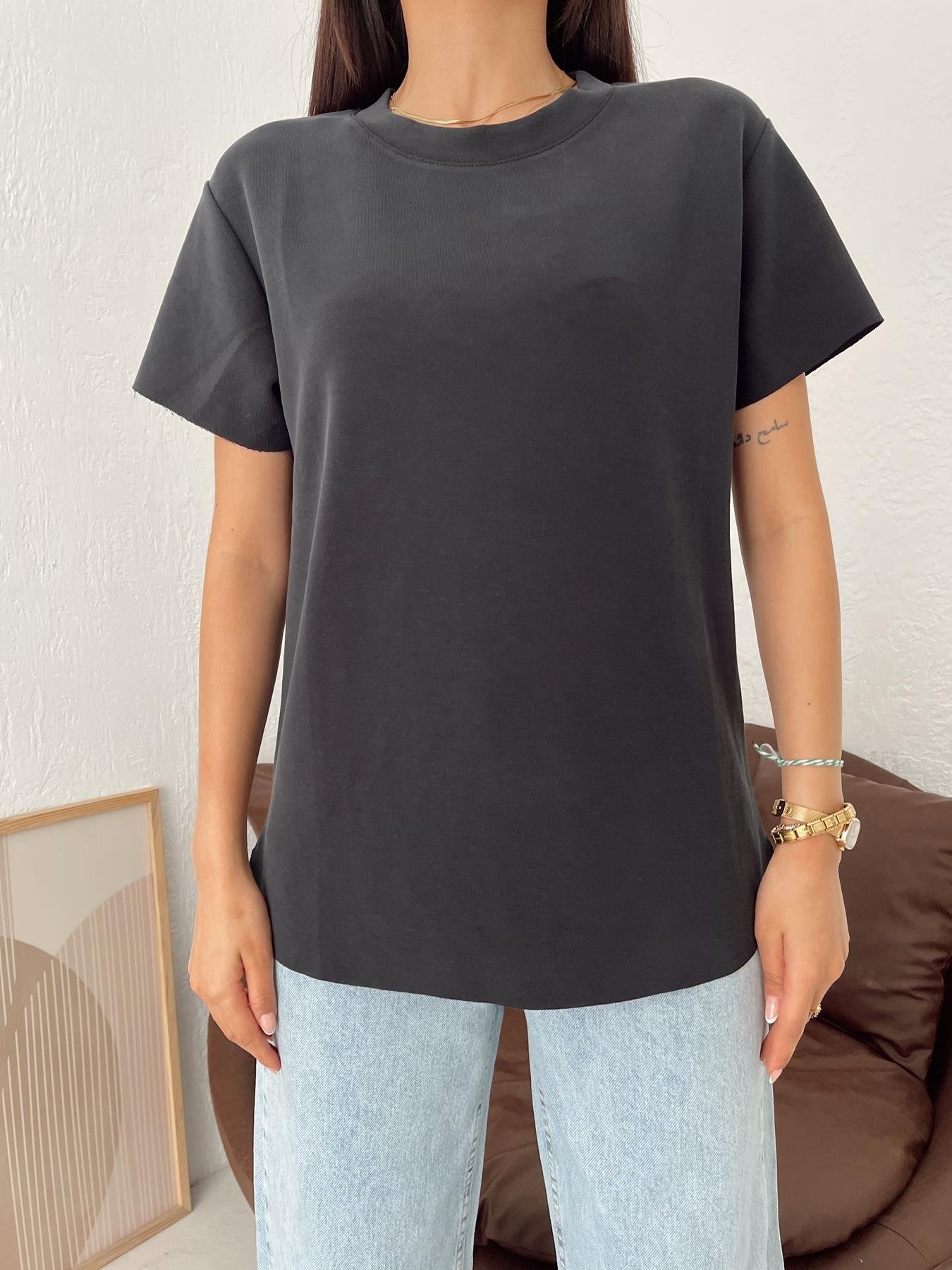 Eteği Oval Modal Tişört SİYAH